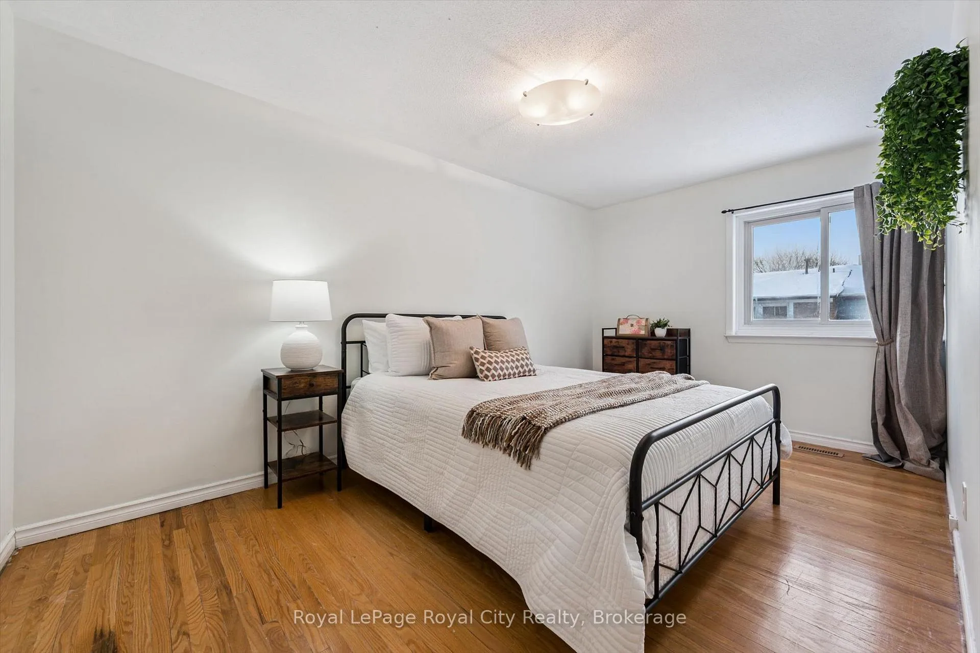 Photo 28 of Unit 30, 121 Bagot Street, Guelph, Junction/Onward Willow — HOMEH