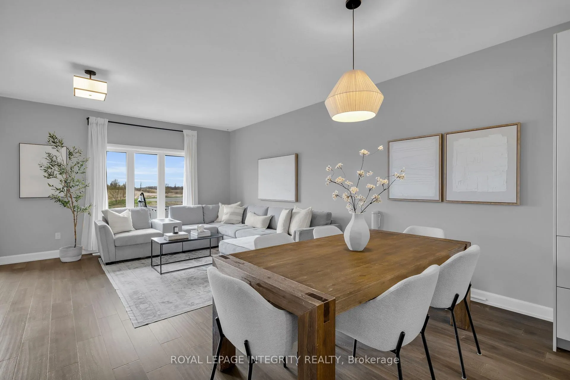 Photo 8 of 440 Arora Crescent, North Dundas, Winchester — HOMEH