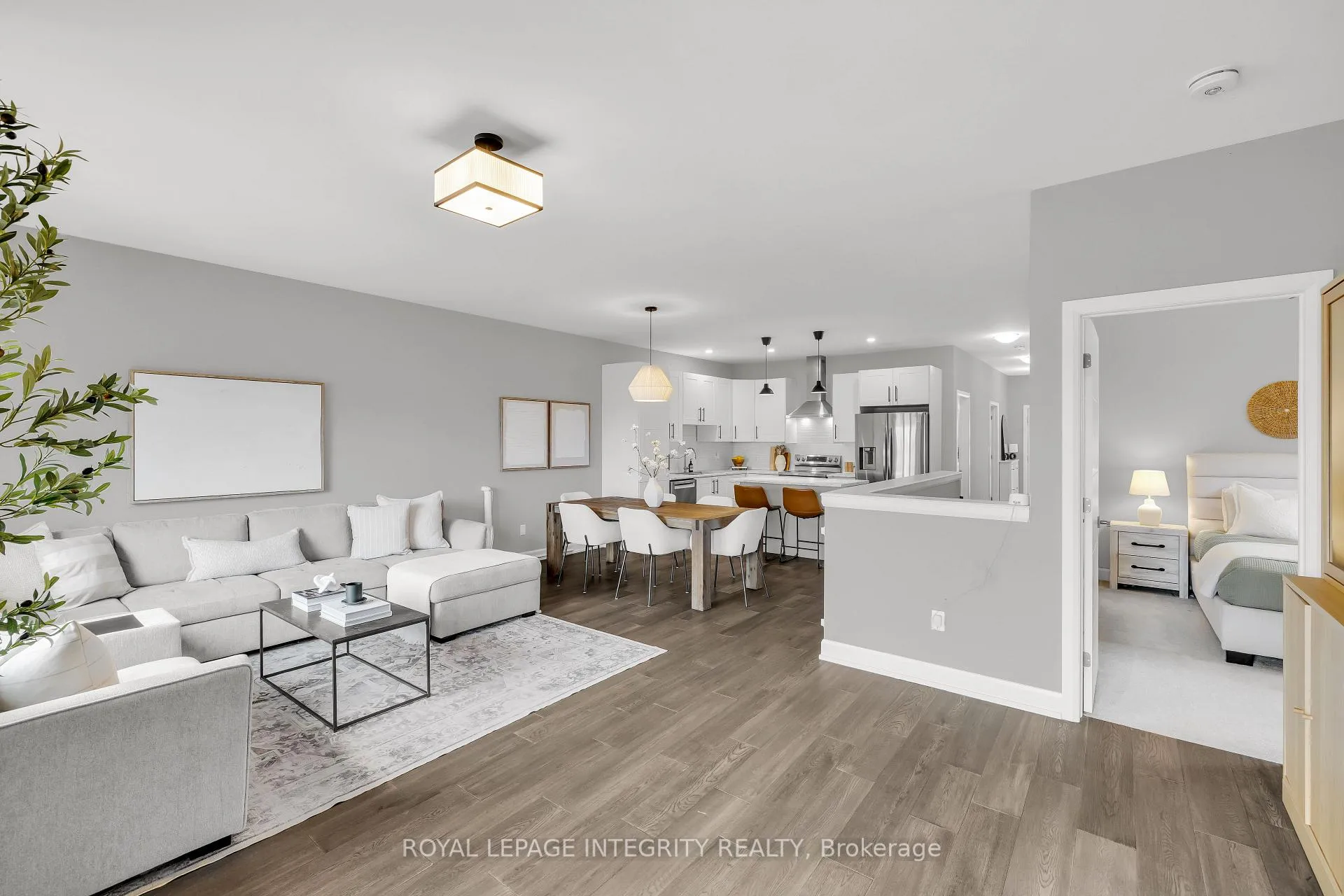 Photo 13 of 440 Arora Crescent, North Dundas, Winchester — HOMEH