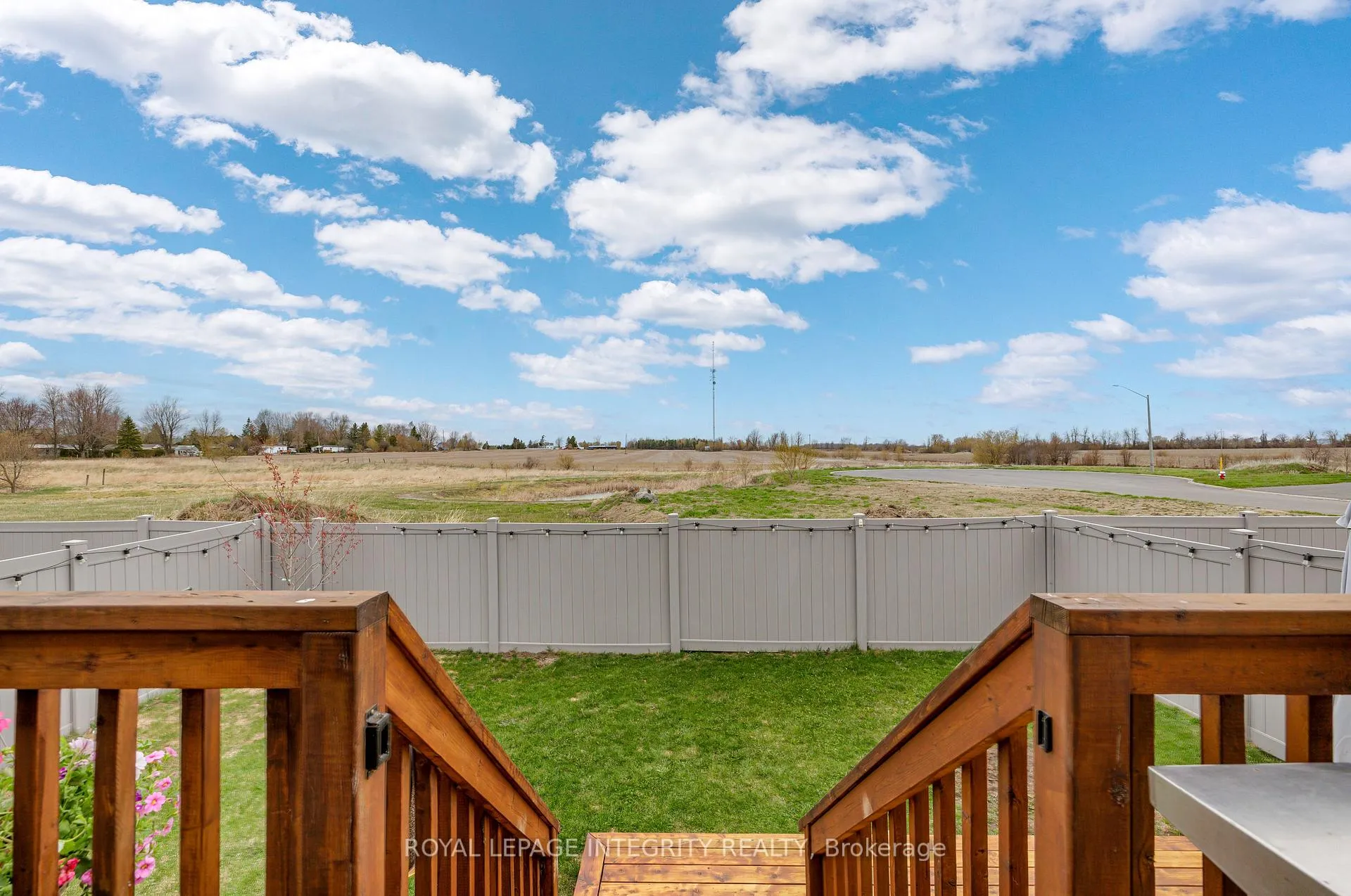 Photo 30 of 440 Arora Crescent, North Dundas, Winchester — HOMEH