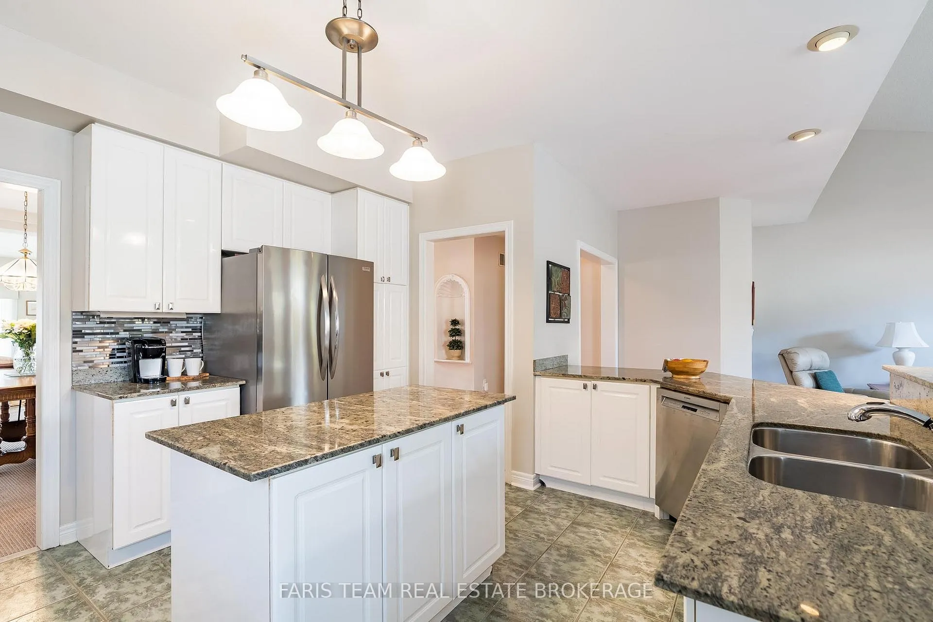 Photo 9 of 97 Rouge Bank Drive, Markham, Legacy — HOMEH