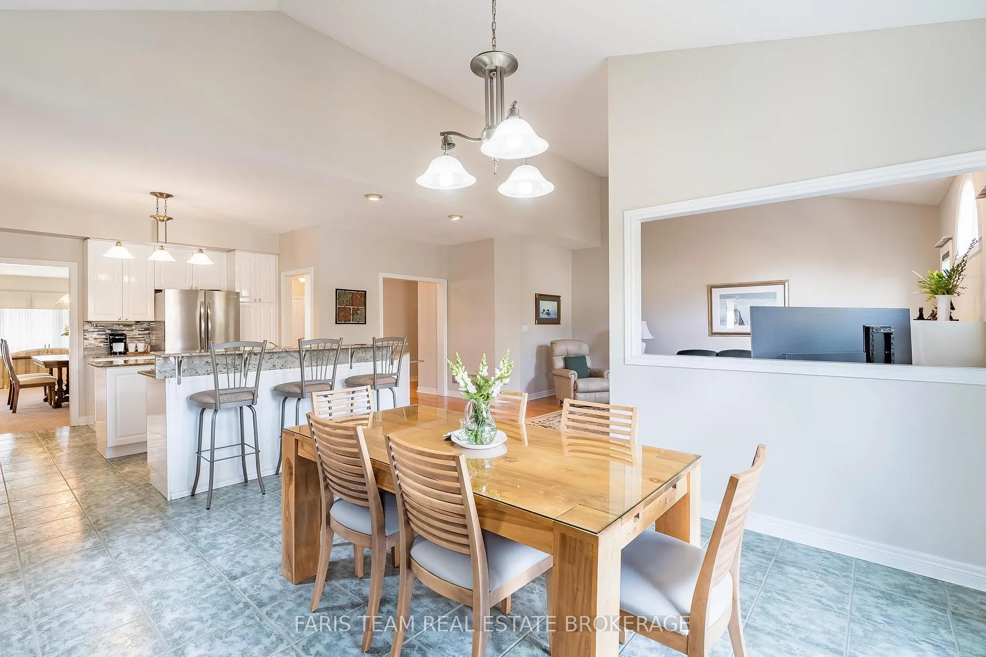 Photo 16 of 97 Rouge Bank Drive, Markham, Legacy — HOMEH