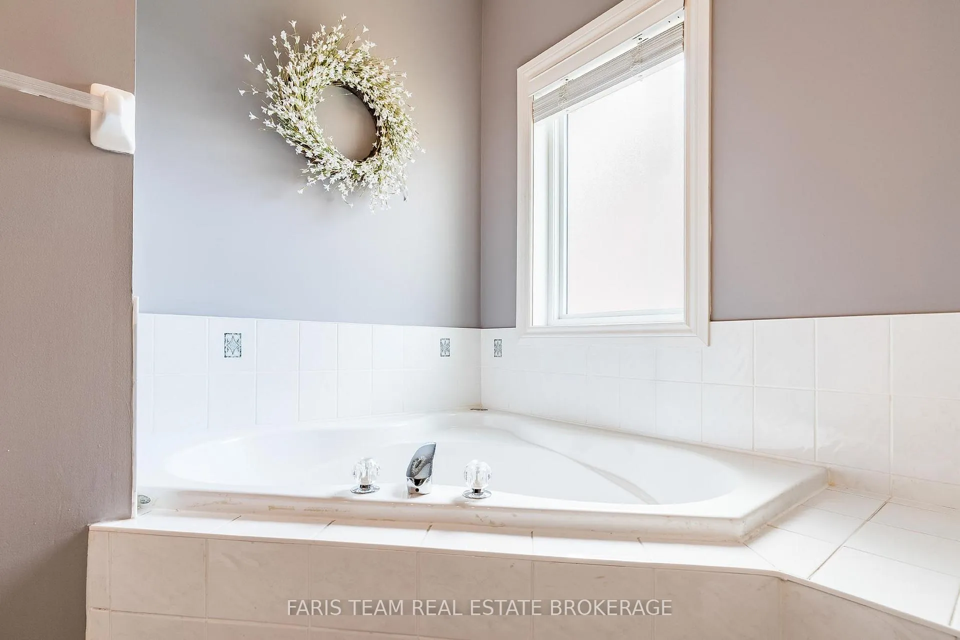 Photo 26 of 97 Rouge Bank Drive, Markham, Legacy — HOMEH