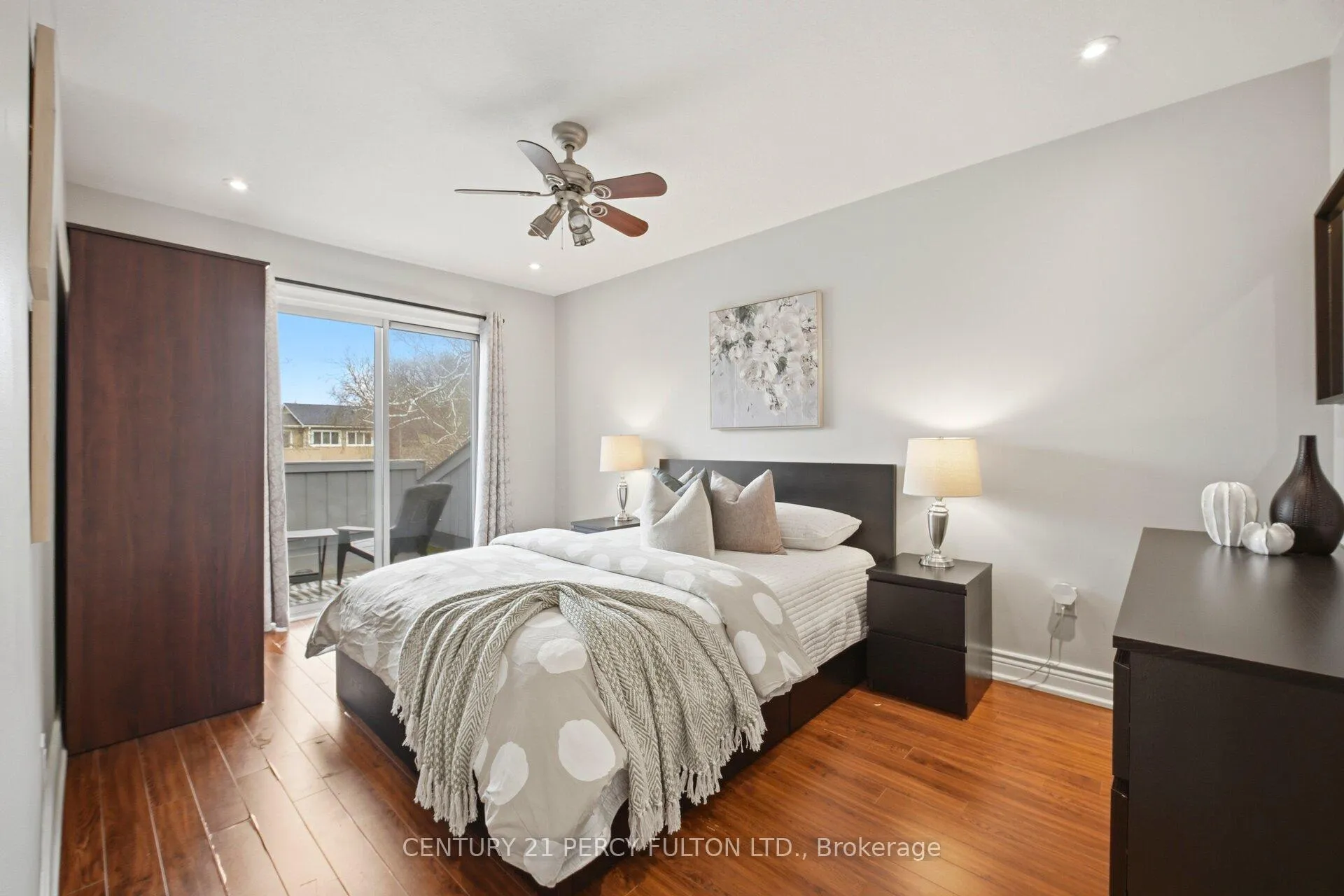 Photo 25 of 1786 Listowell Crescent, Pickering, Liverpool — HOMEH