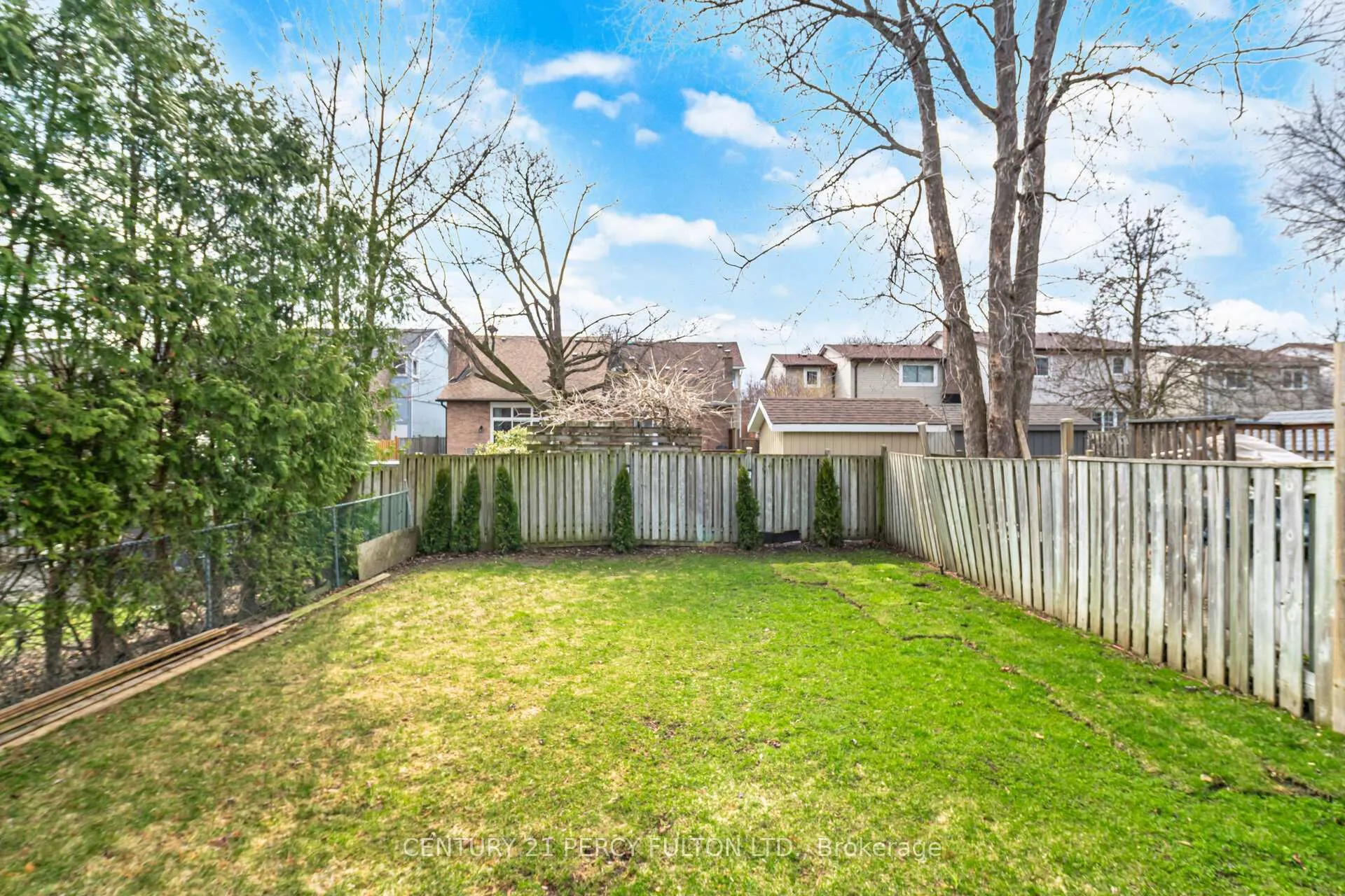 Photo 48 of 1786 Listowell Crescent, Pickering, Liverpool — HOMEH