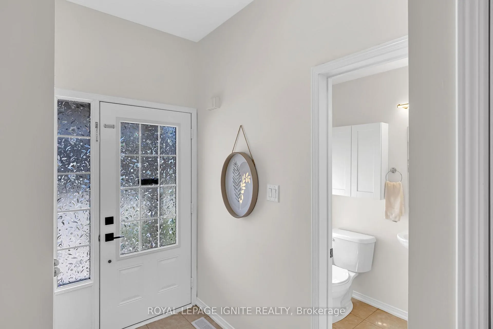 Photo 2 of 43 Headon Avenue, Ajax, Central East — HOMEH