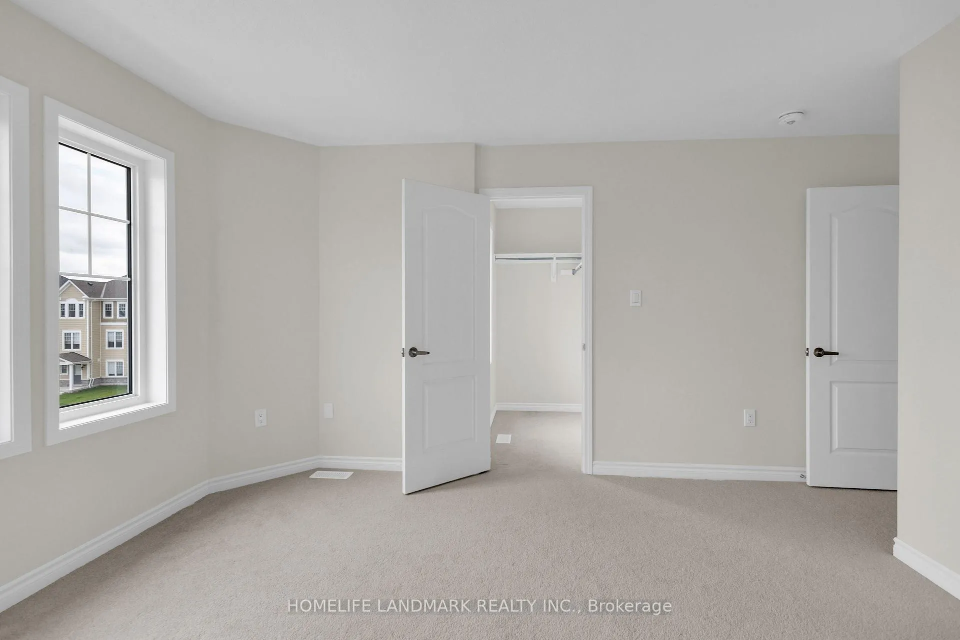 Photo 19 of 20 Lana Circle, Wasaga Beach — HOMEH