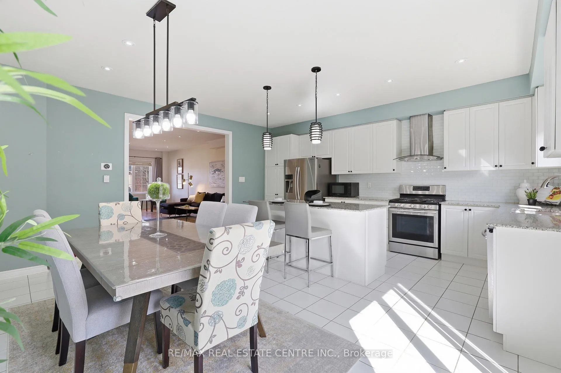 Photo 19 of 1577 Bruny Avenue, Pickering, Duffin Heights — HOMEH