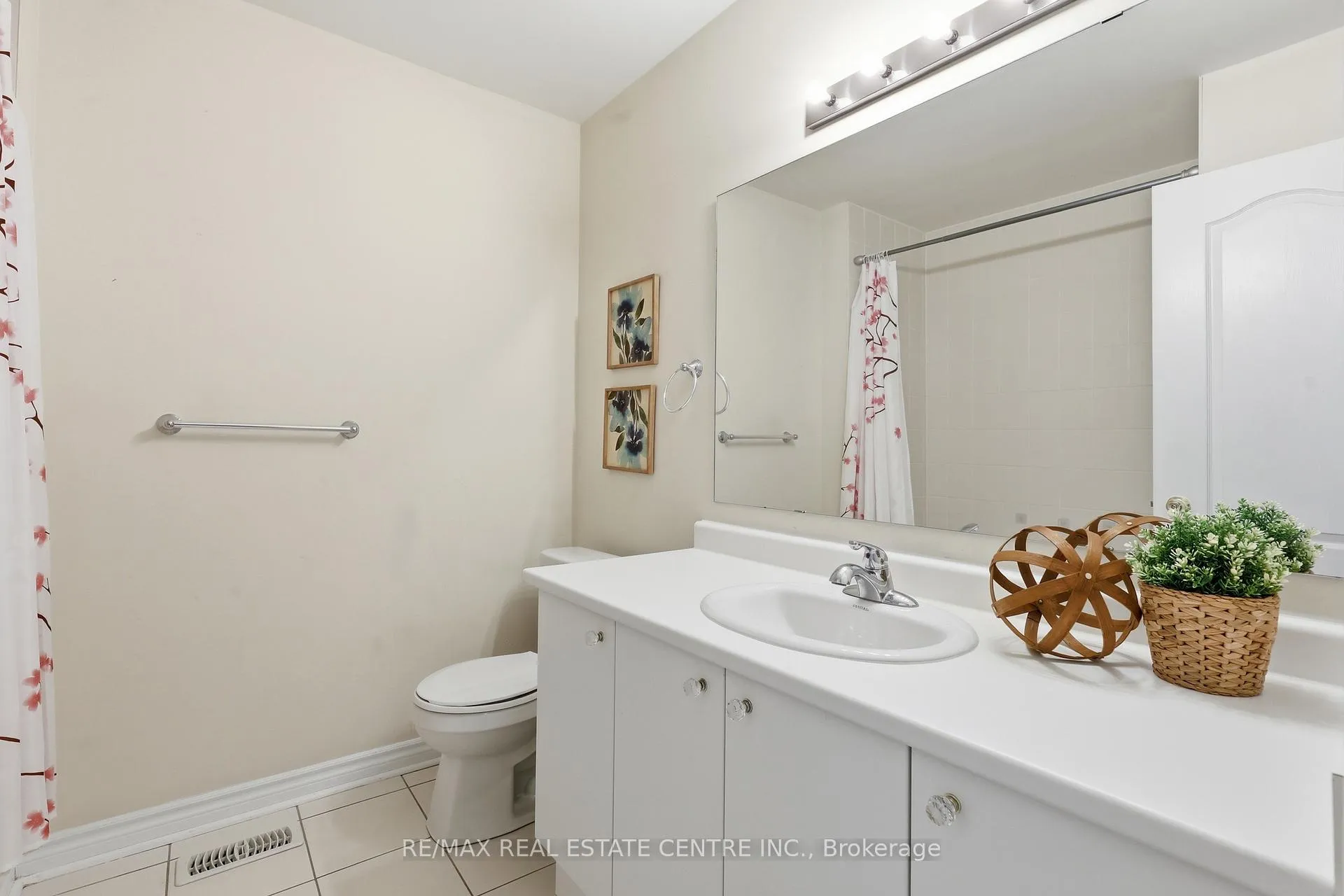 Photo 33 of 1577 Bruny Avenue, Pickering, Duffin Heights — HOMEH