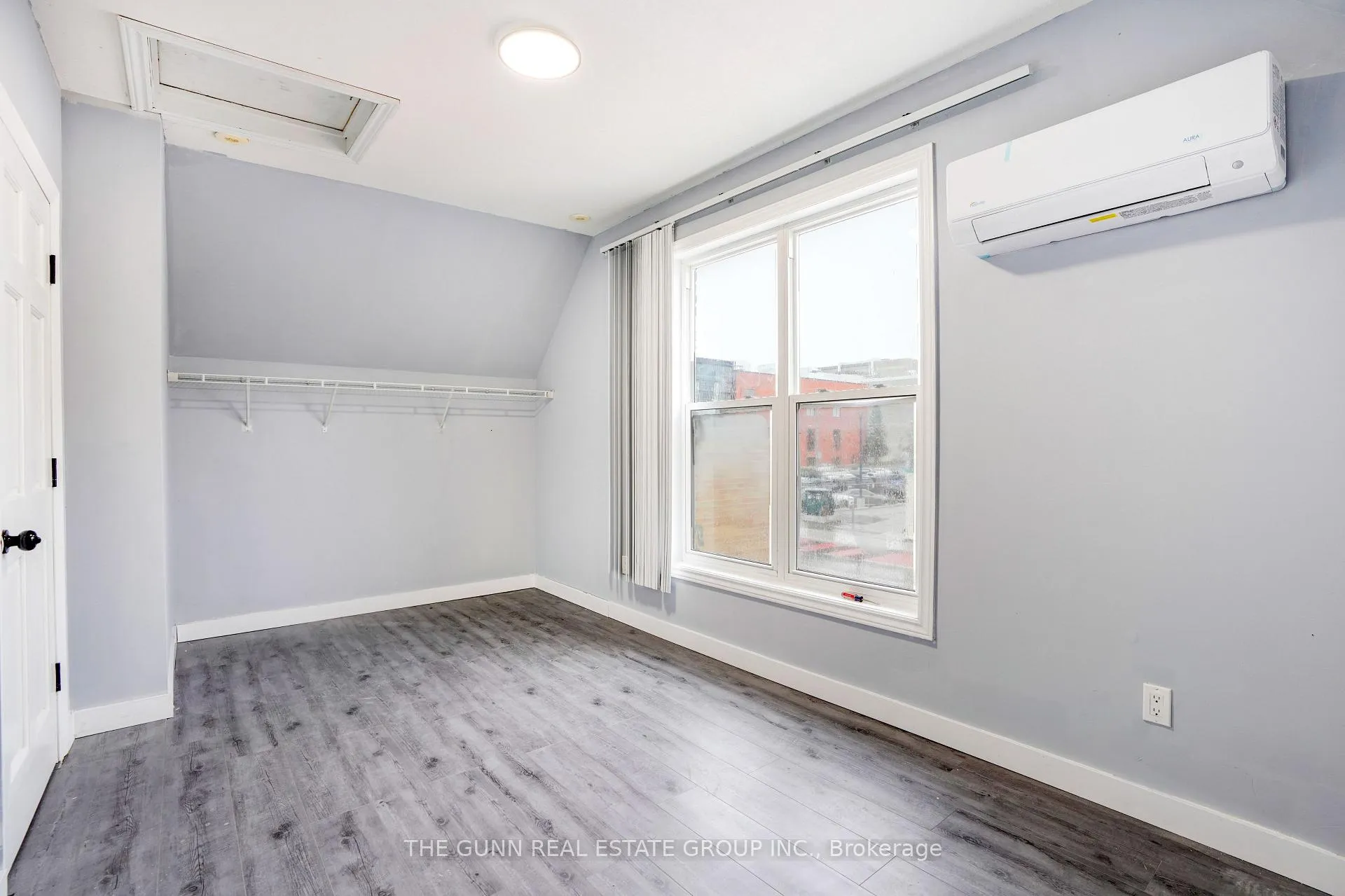 Photo 28 of 1048 Dundas Street, London, East G — HOMEH