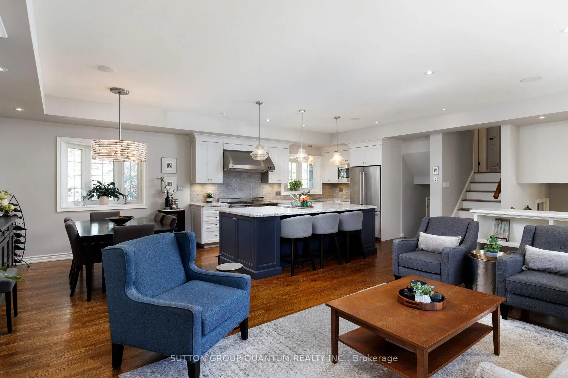 Photo 17 of 1211 Cloverbrae Crescent, Mississauga, Lorne Park — HOMEH