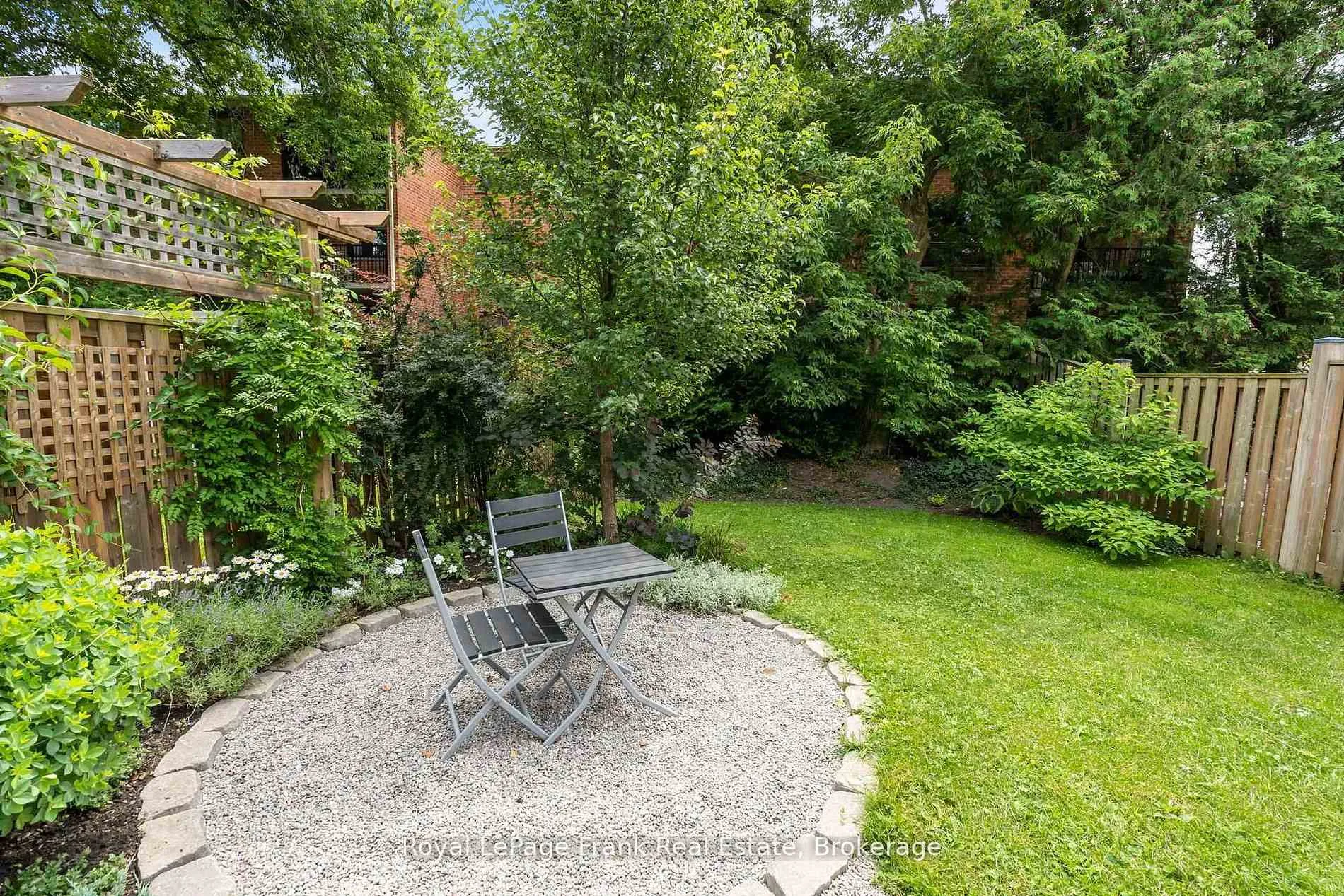 Photo 18 of 9 Michael Cummings Court, Uxbridge — HOMEH