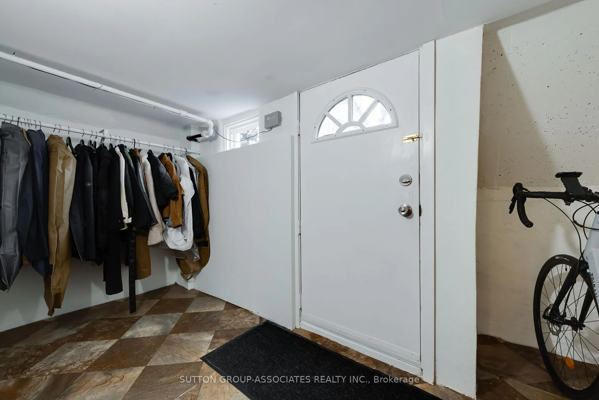 Photo 26 of 131 Ascot Avenue, Toronto, Corso Italia-Davenport — HOMEH