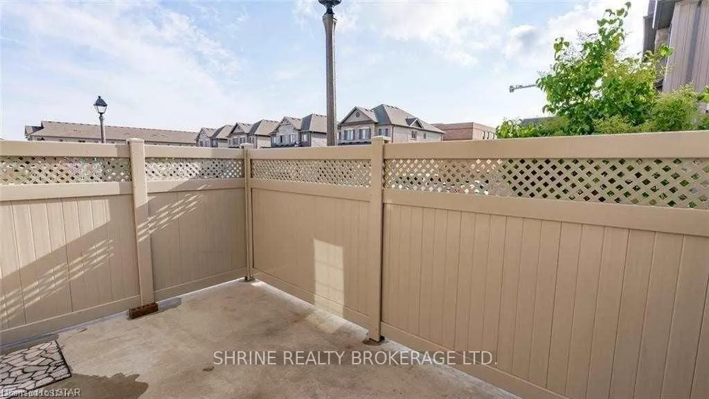 Photo 8 of Unit 59, 3200 Singleton Avenue, London, South W — HOMEH
