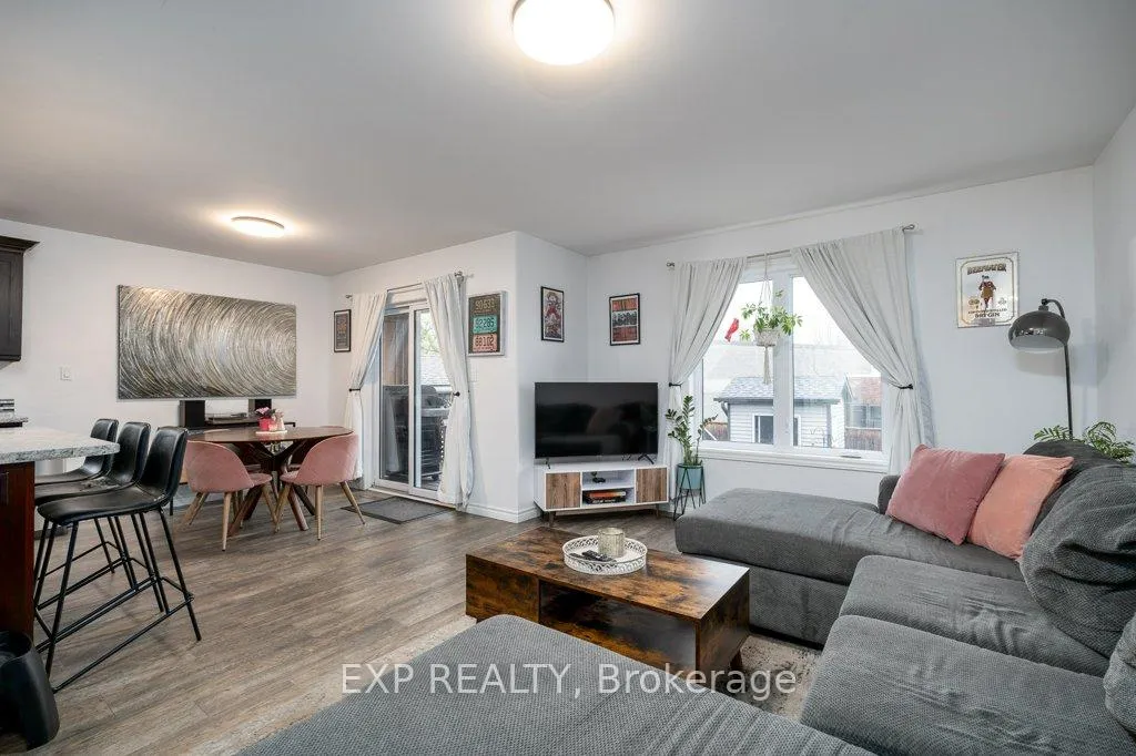 Photo 6 of Unit A, 102 Davis Street, Quinte West, Trenton Ward — HOMEH