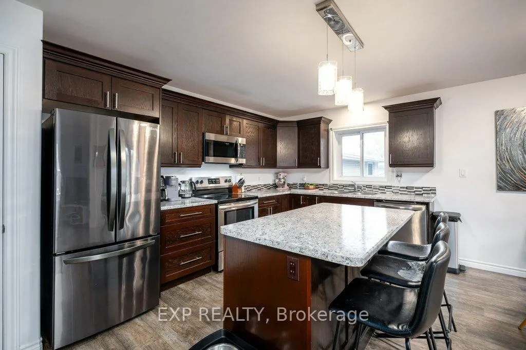 Photo 11 of Unit A, 102 Davis Street, Quinte West, Trenton Ward — HOMEH