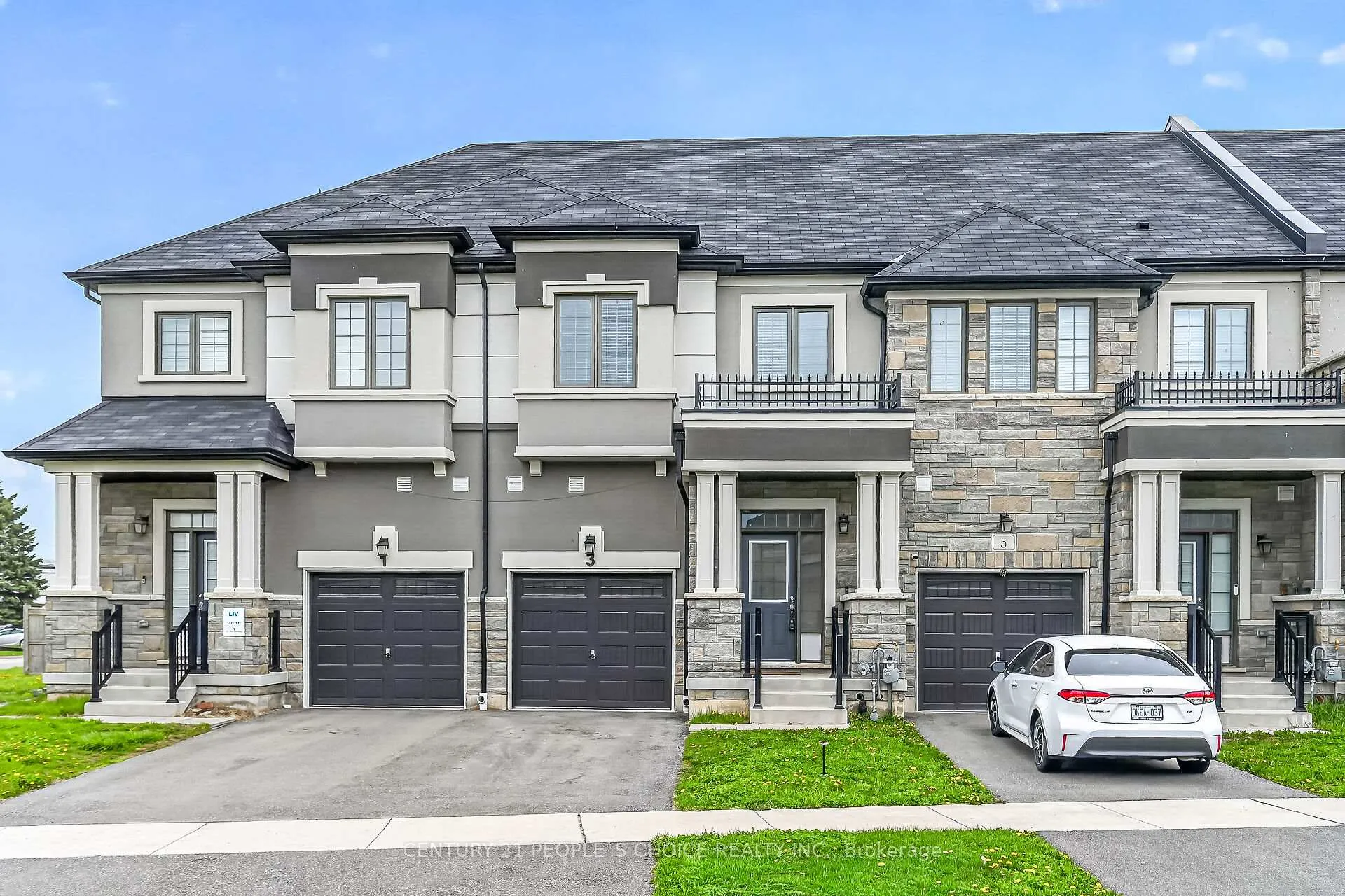 Photo 2 of 3 Bilanski Farm Road, Brantford, Echo Place — HOMEH