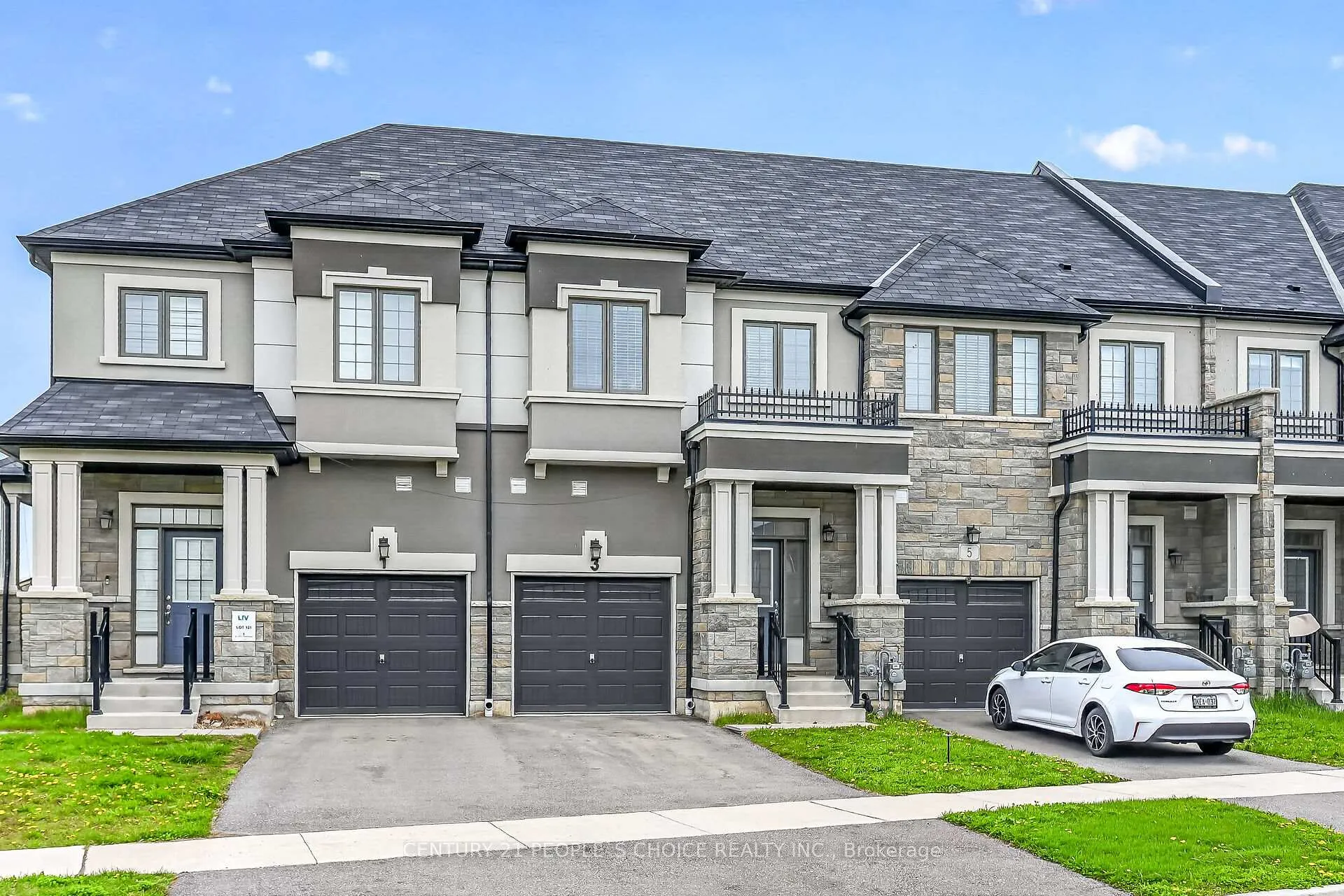Photo 4 of 3 Bilanski Farm Road, Brantford, Echo Place — HOMEH