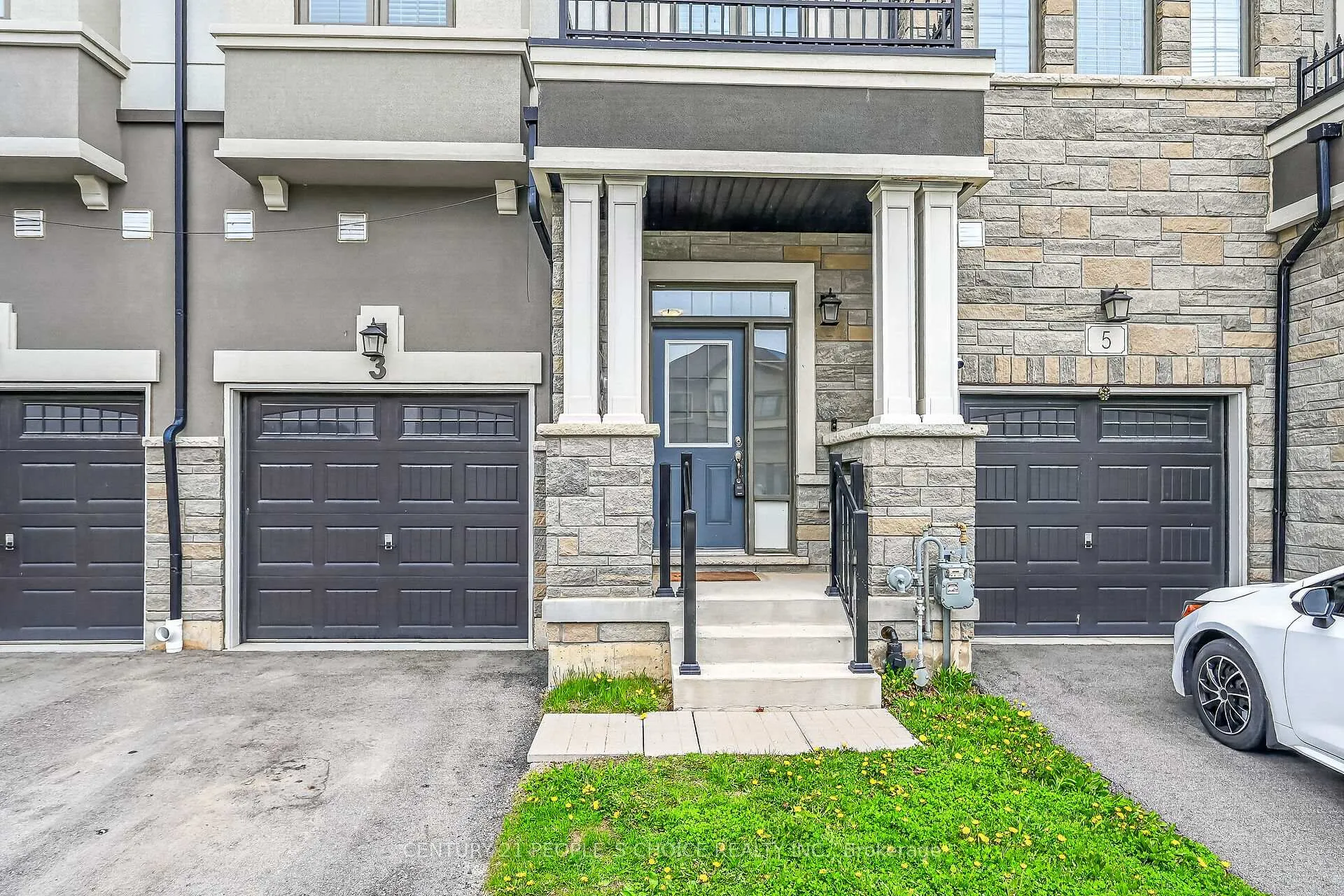 Photo 5 of 3 Bilanski Farm Road, Brantford, Echo Place — HOMEH