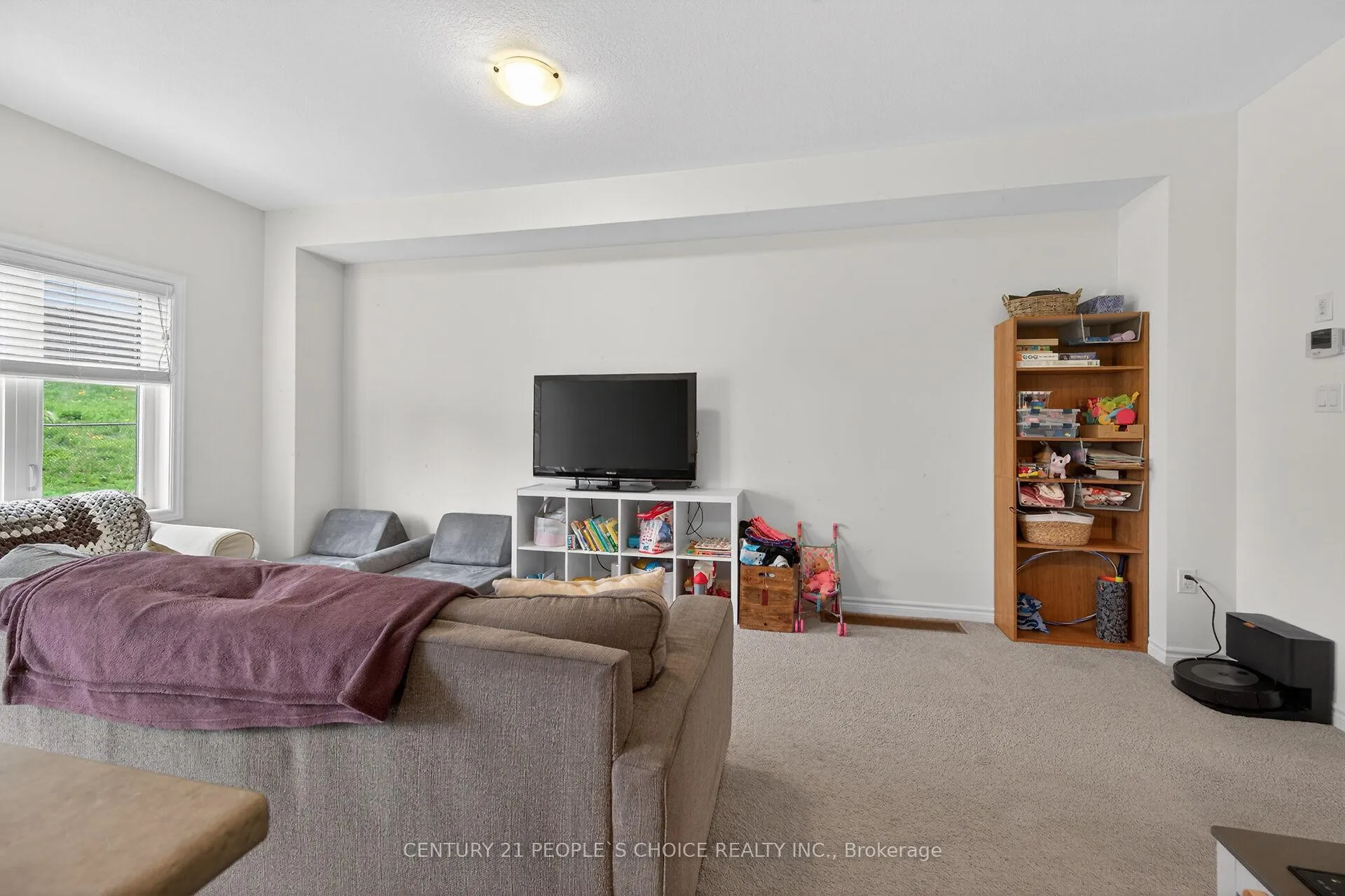 Photo 12 of 3 Bilanski Farm Road, Brantford, Echo Place — HOMEH
