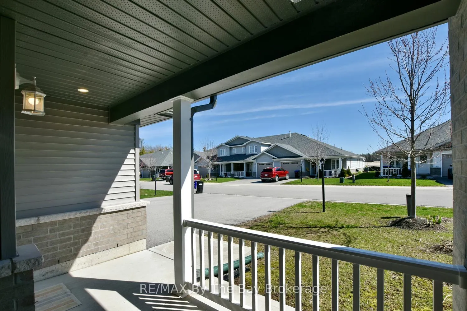 Photo 3 of 77 Ivy Crescent, Wasaga Beach — HOMEH