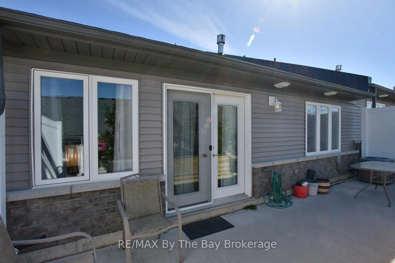 Photo 15 of 77 Ivy Crescent, Wasaga Beach — HOMEH