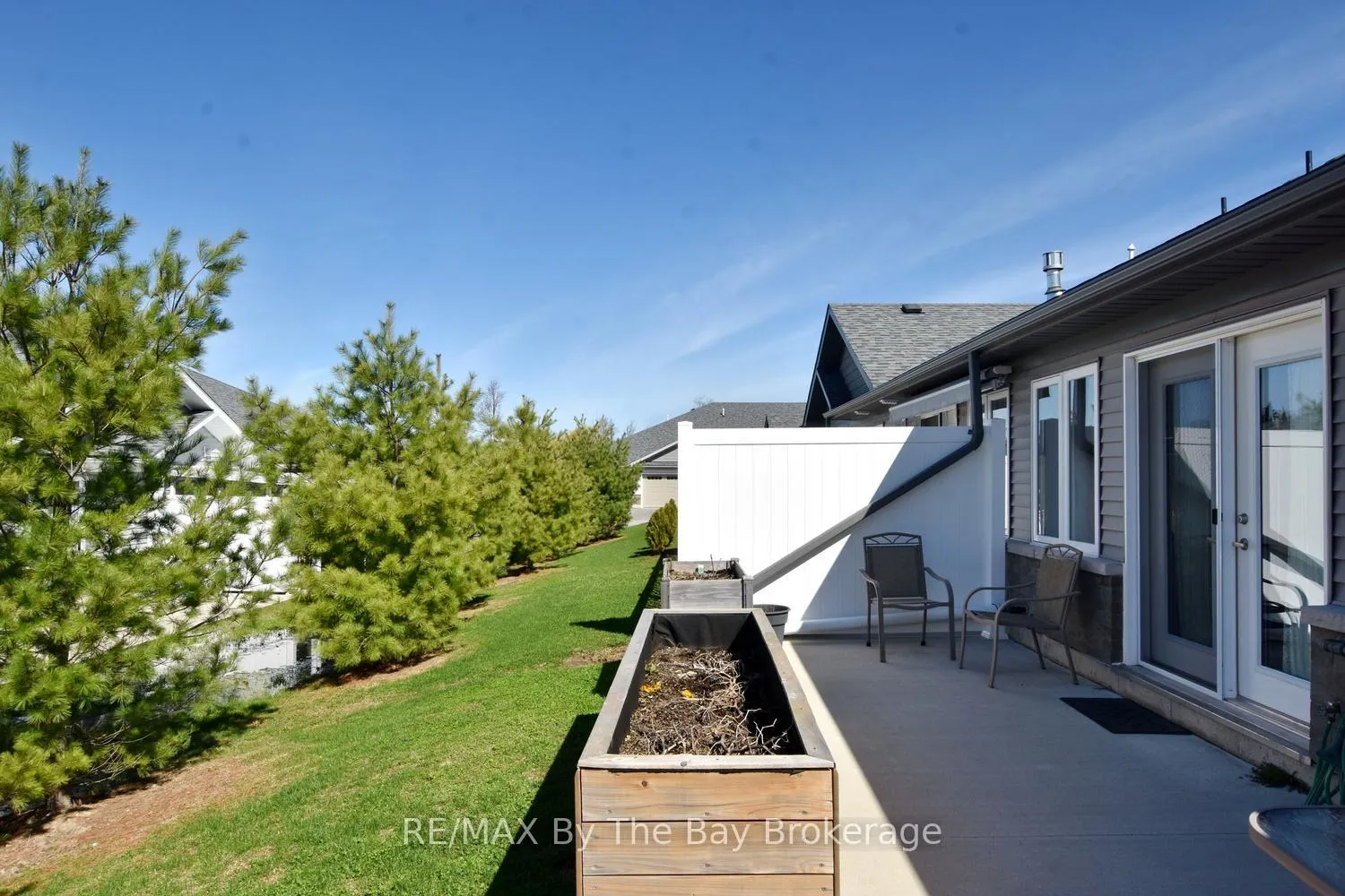 Photo 16 of 77 Ivy Crescent, Wasaga Beach — HOMEH