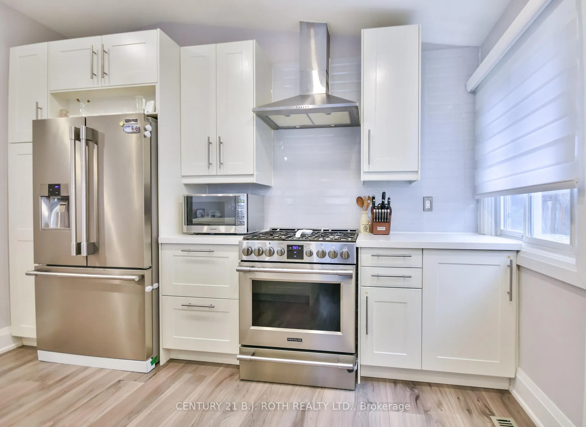 Photo 6 of 16 Gloria Street, Barrie, Sunnidale — HOMEH