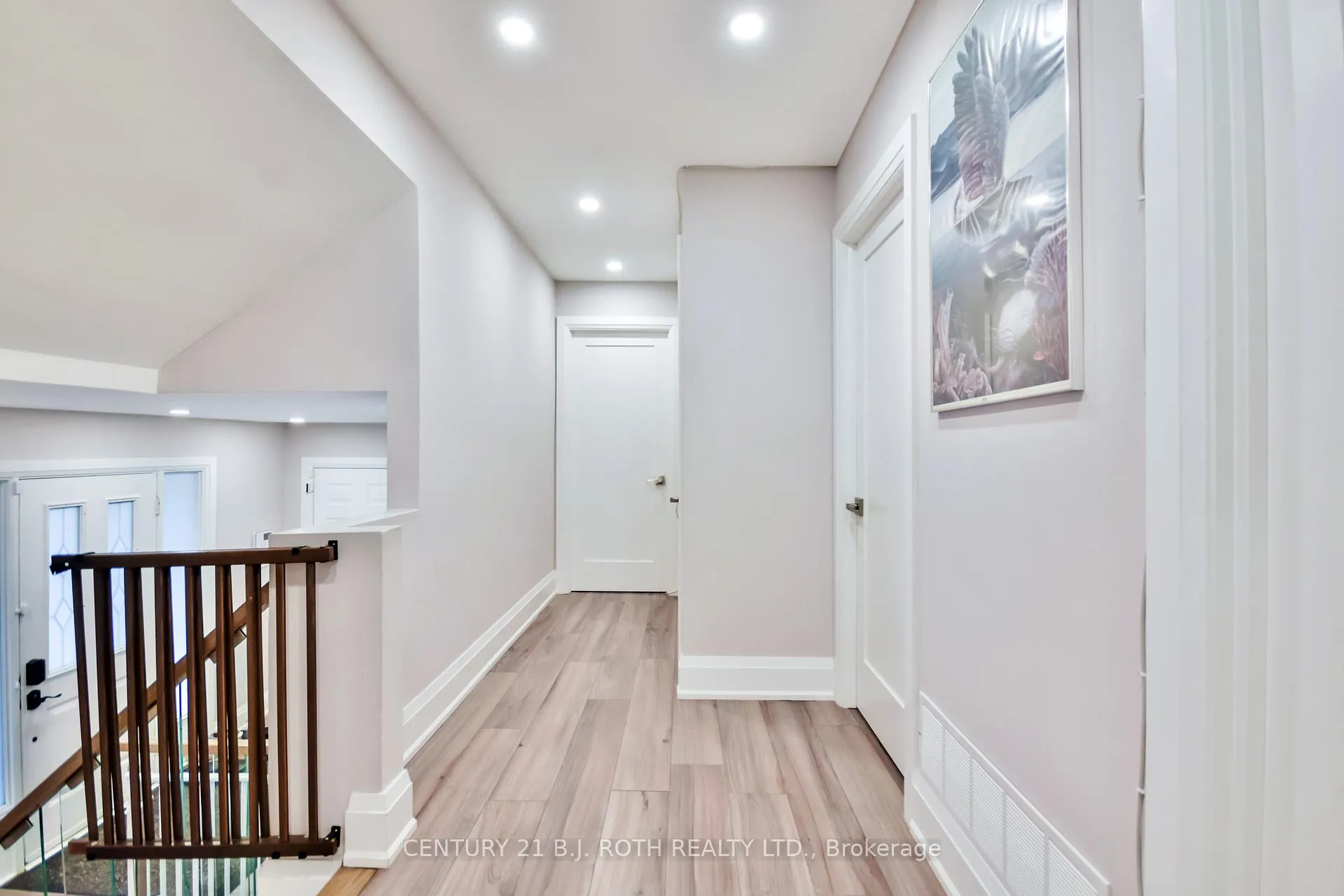 Photo 9 of 16 Gloria Street, Barrie, Sunnidale — HOMEH