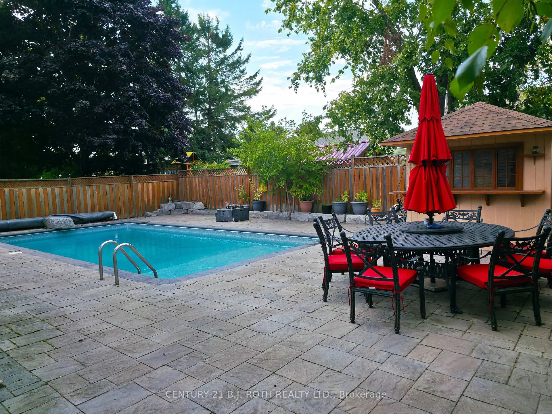 Photo 20 of 16 Gloria Street, Barrie, Sunnidale — HOMEH