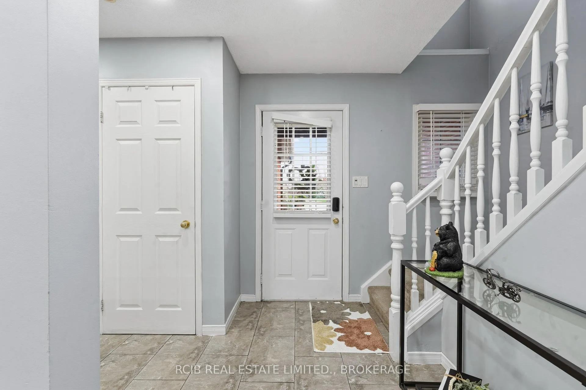 Photo 5 of 1337 Reardon Boulevard, London, South U — HOMEH