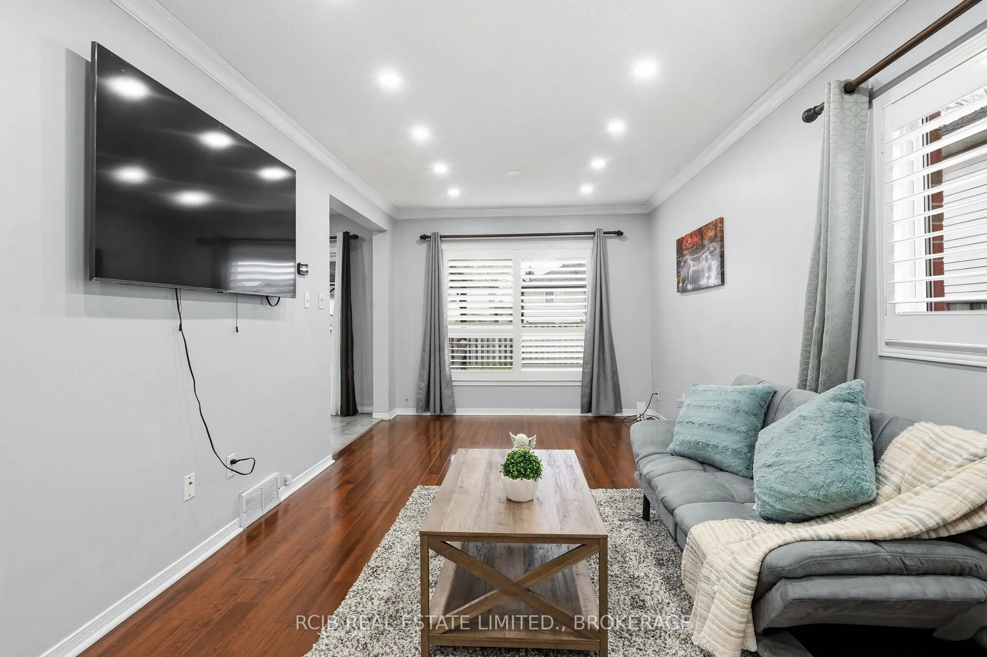 Photo 6 of 1337 Reardon Boulevard, London, South U — HOMEH