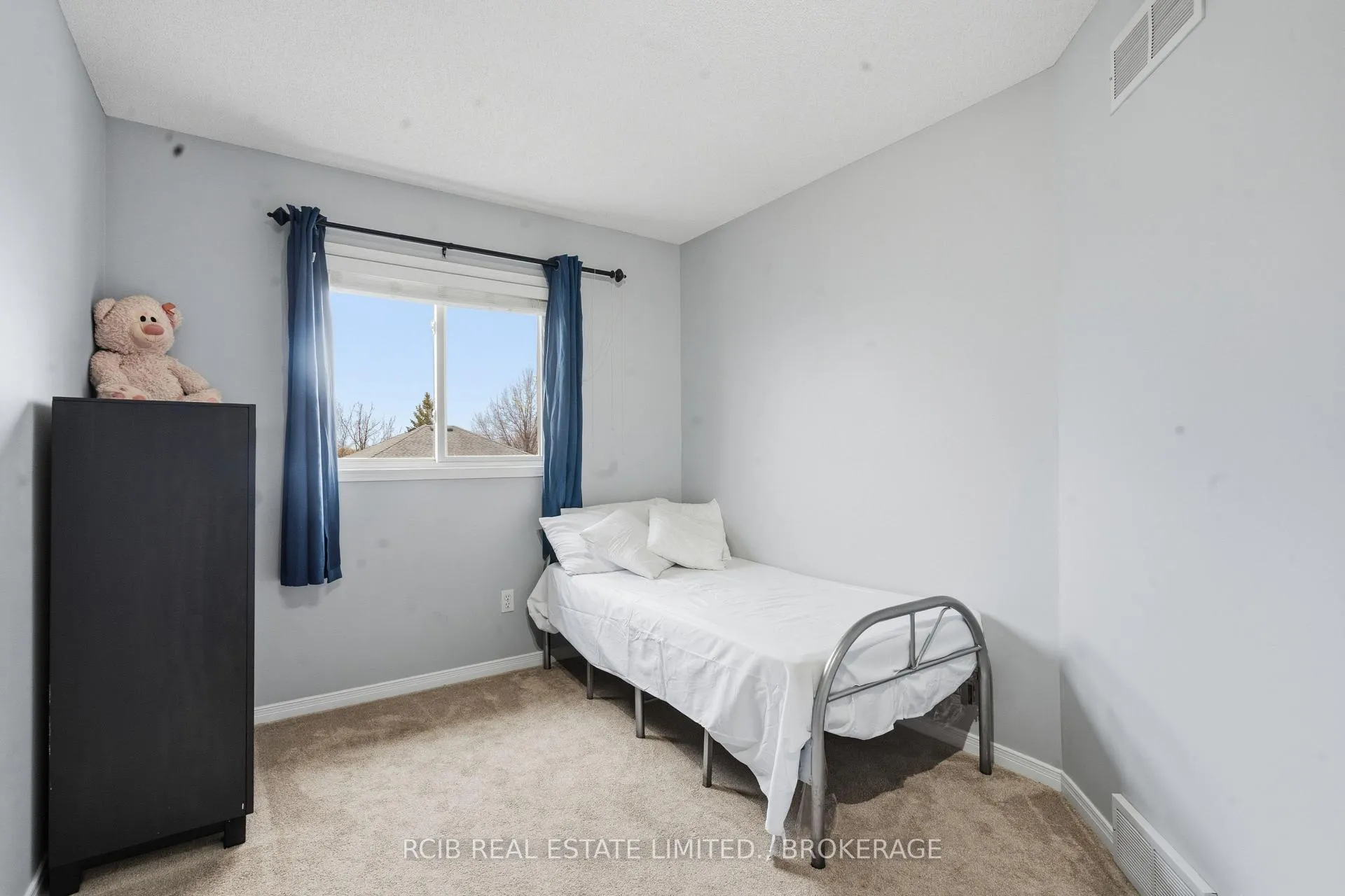 Photo 24 of 1337 Reardon Boulevard, London, South U — HOMEH