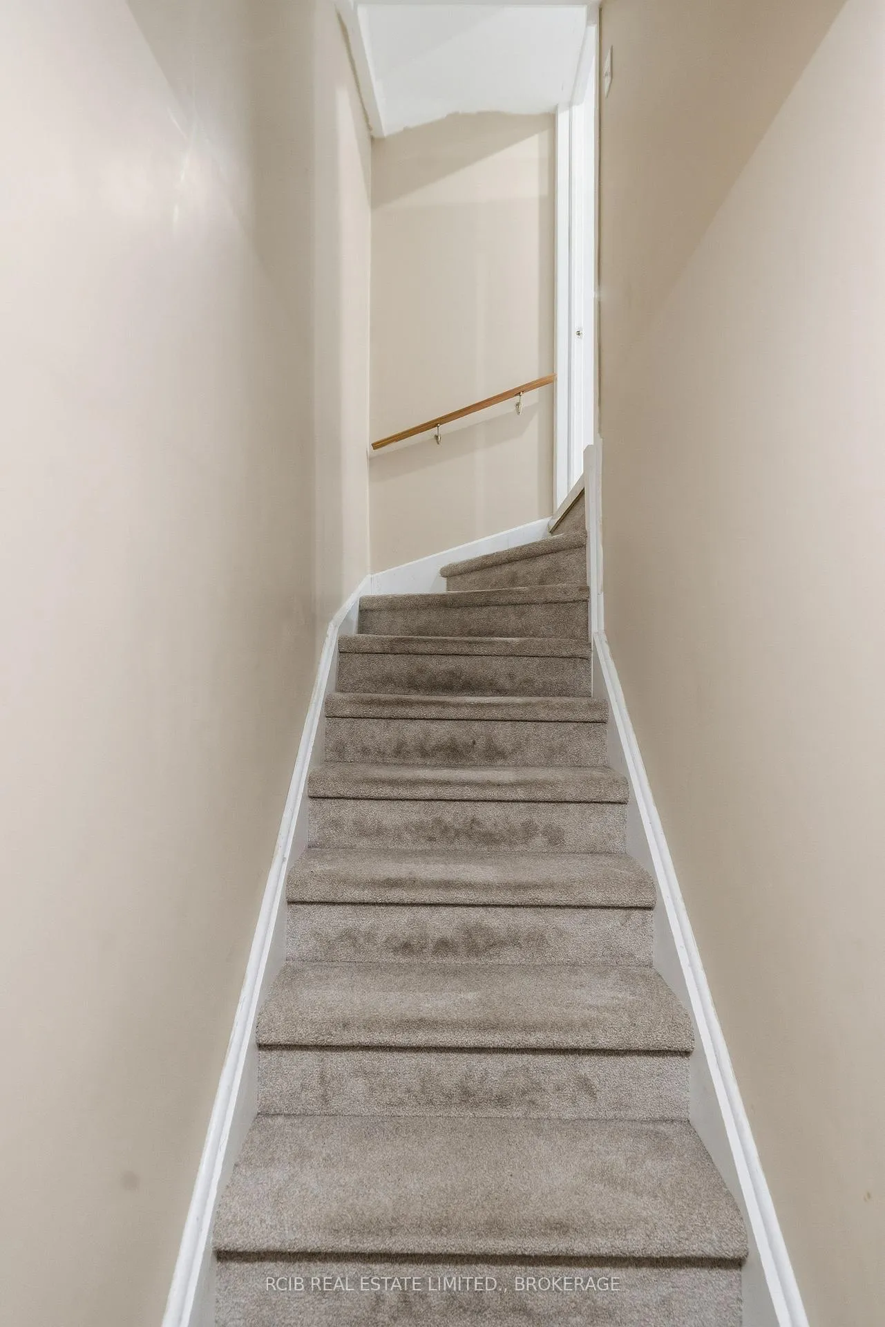 Photo 33 of 1337 Reardon Boulevard, London, South U — HOMEH