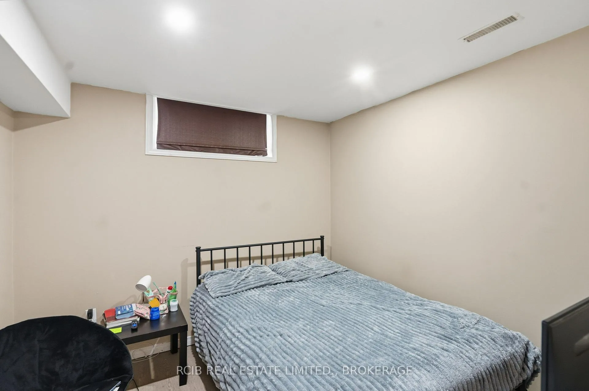 Photo 40 of 1337 Reardon Boulevard, London, South U — HOMEH