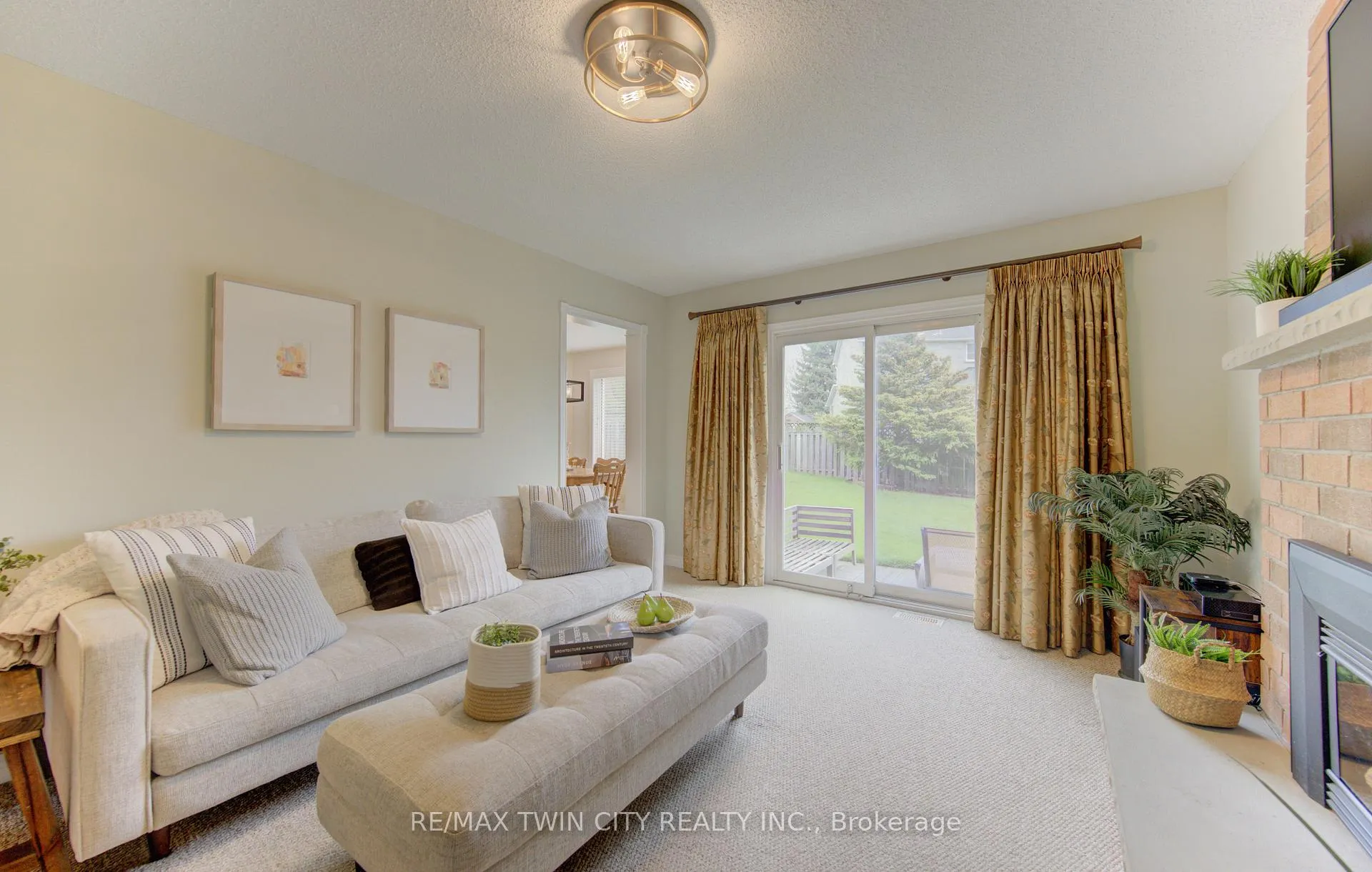 Photo 19 of 159 Burnett Avenue, Cambridge — HOMEH