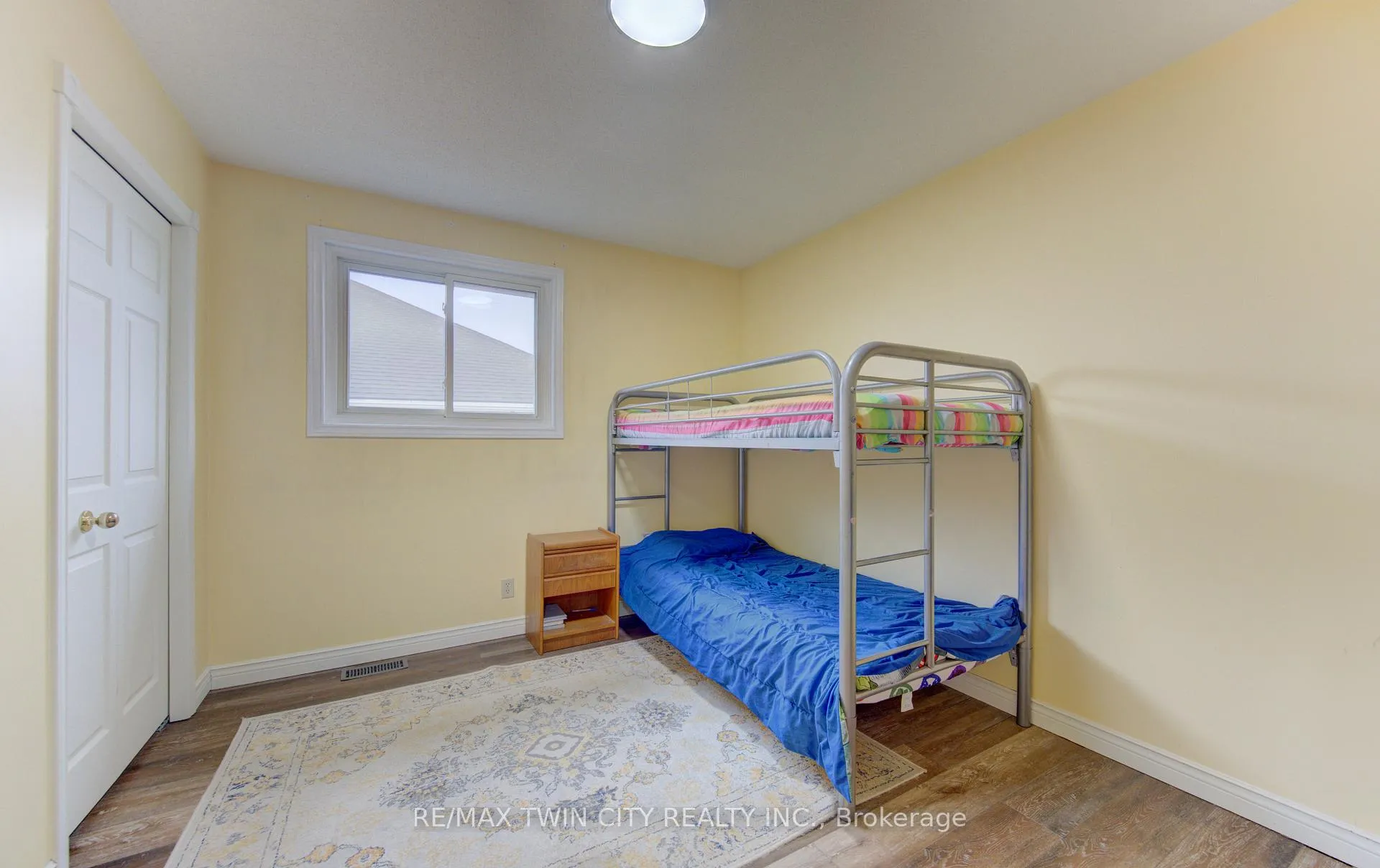 Photo 23 of 159 Burnett Avenue, Cambridge — HOMEH