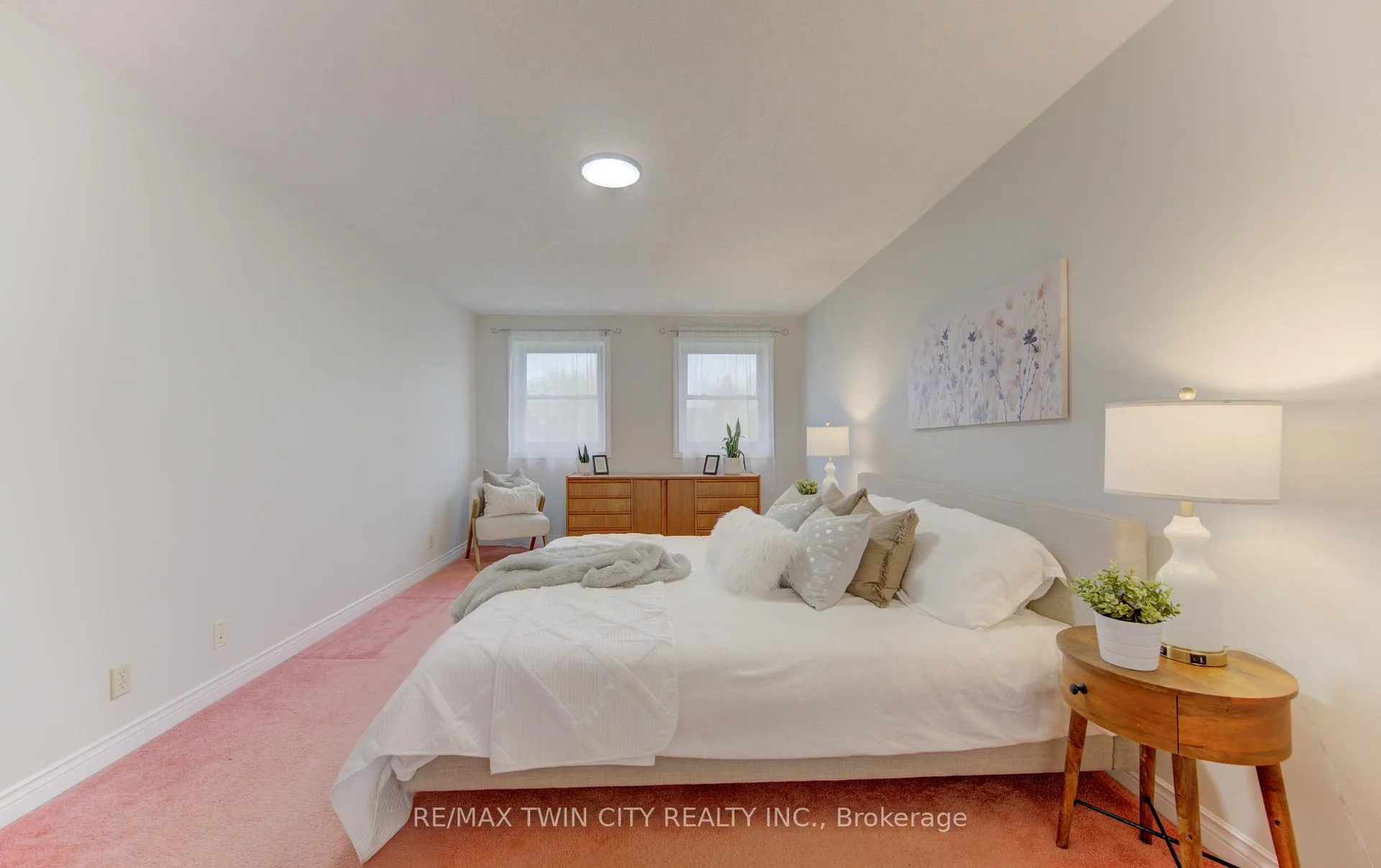 Photo 29 of 159 Burnett Avenue, Cambridge — HOMEH
