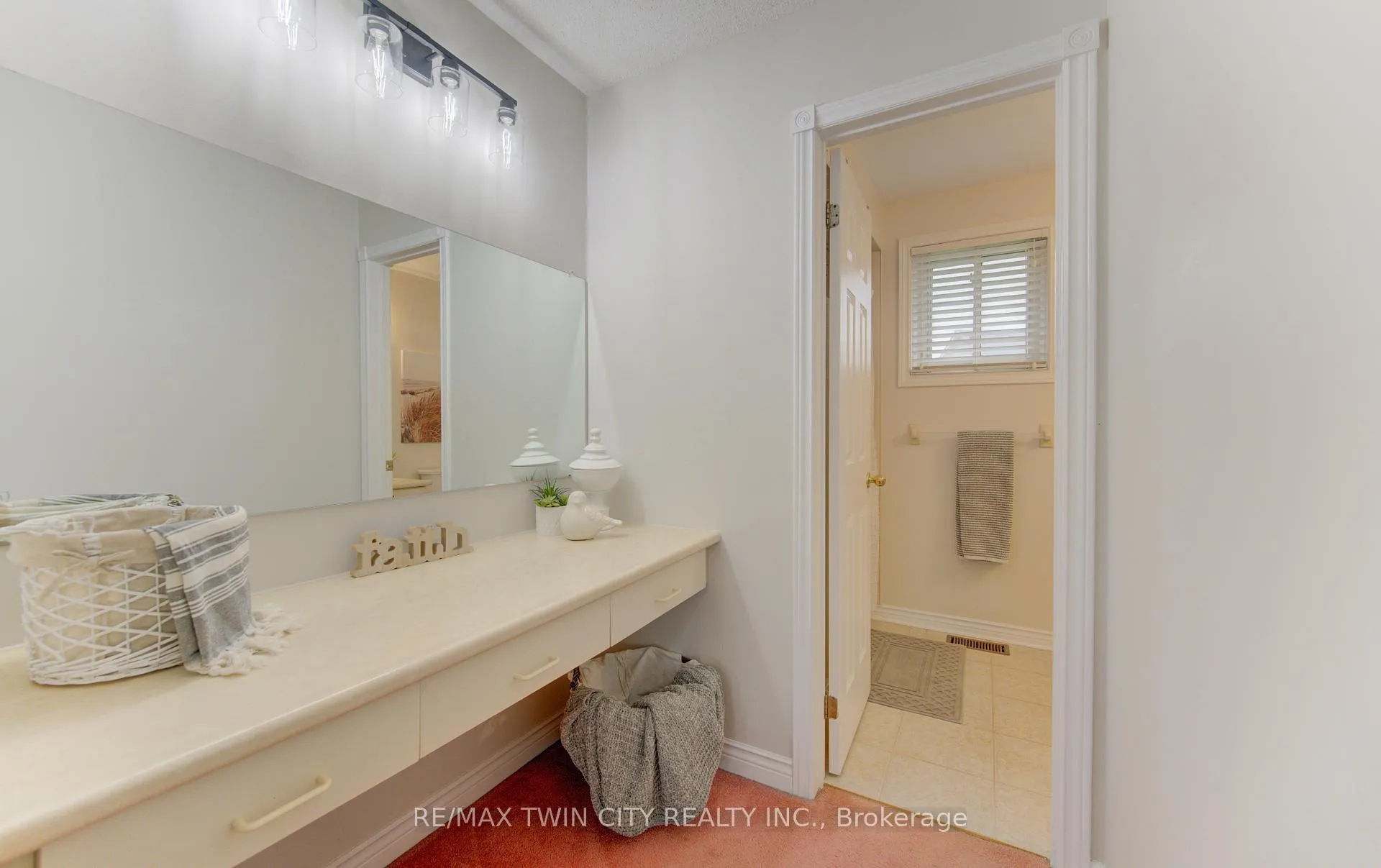 Photo 31 of 159 Burnett Avenue, Cambridge — HOMEH