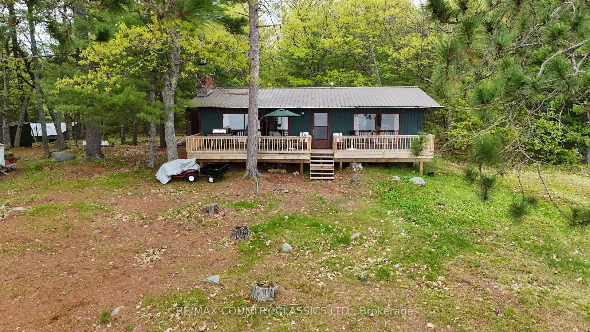 Photo 3 of 910 Weslemkoon Lake, Addington Highlands — HOMEH