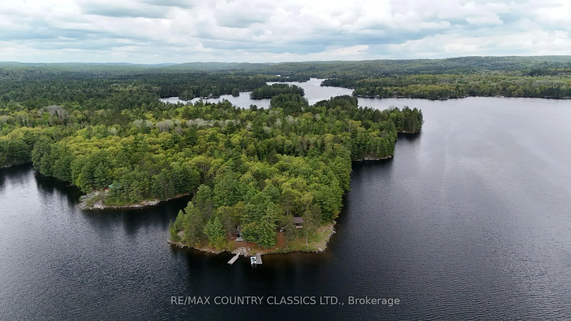Photo 4 of 910 Weslemkoon Lake, Addington Highlands — HOMEH