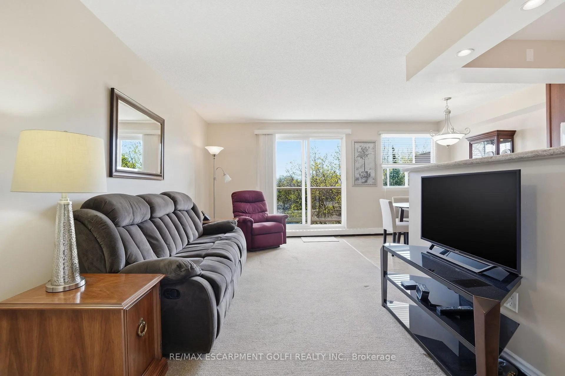 Photo 4 of Unit 512, 793 Colborne Street E, Brantford, Echo Place — HOMEH