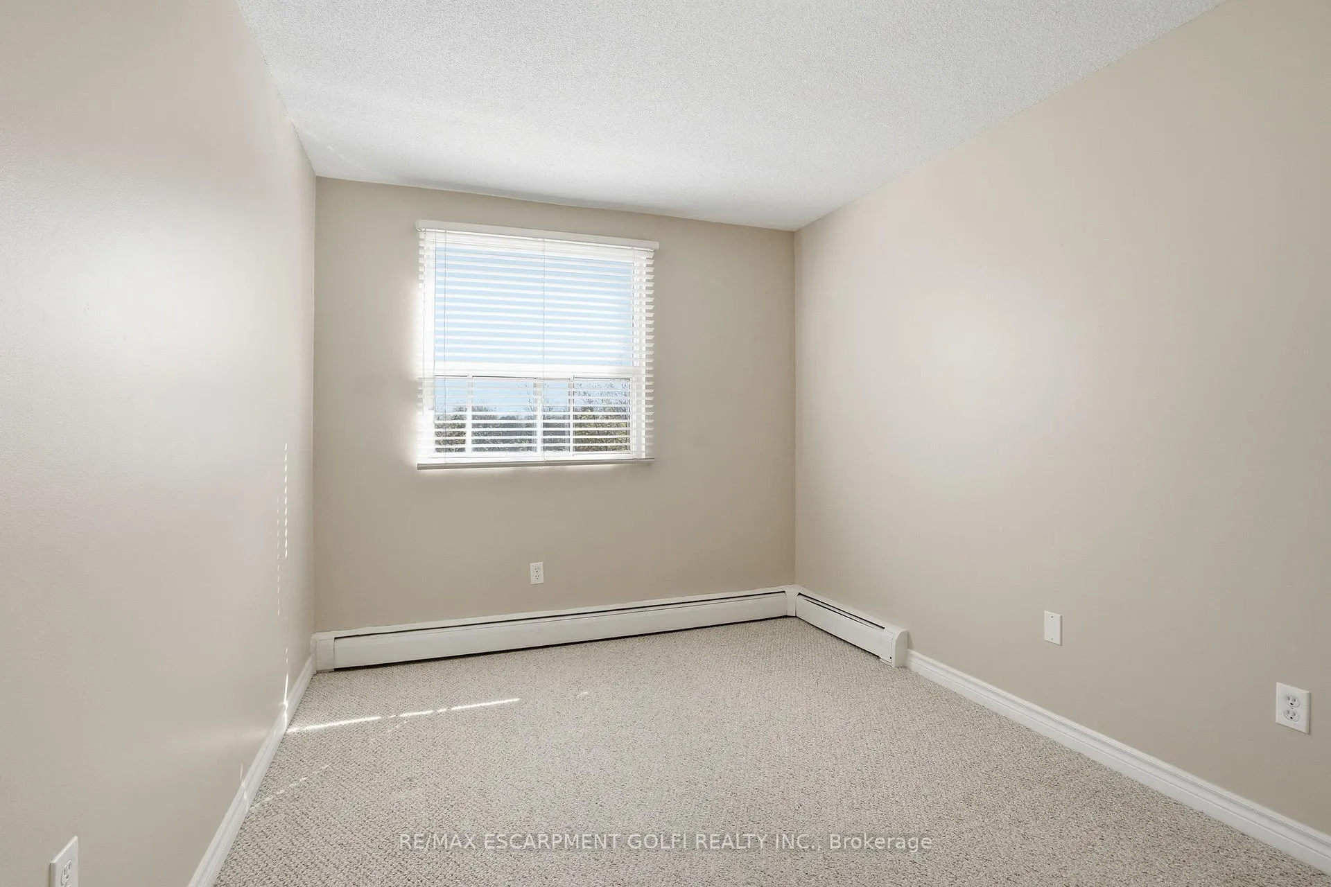 Photo 14 of Unit 512, 793 Colborne Street E, Brantford, Echo Place — HOMEH