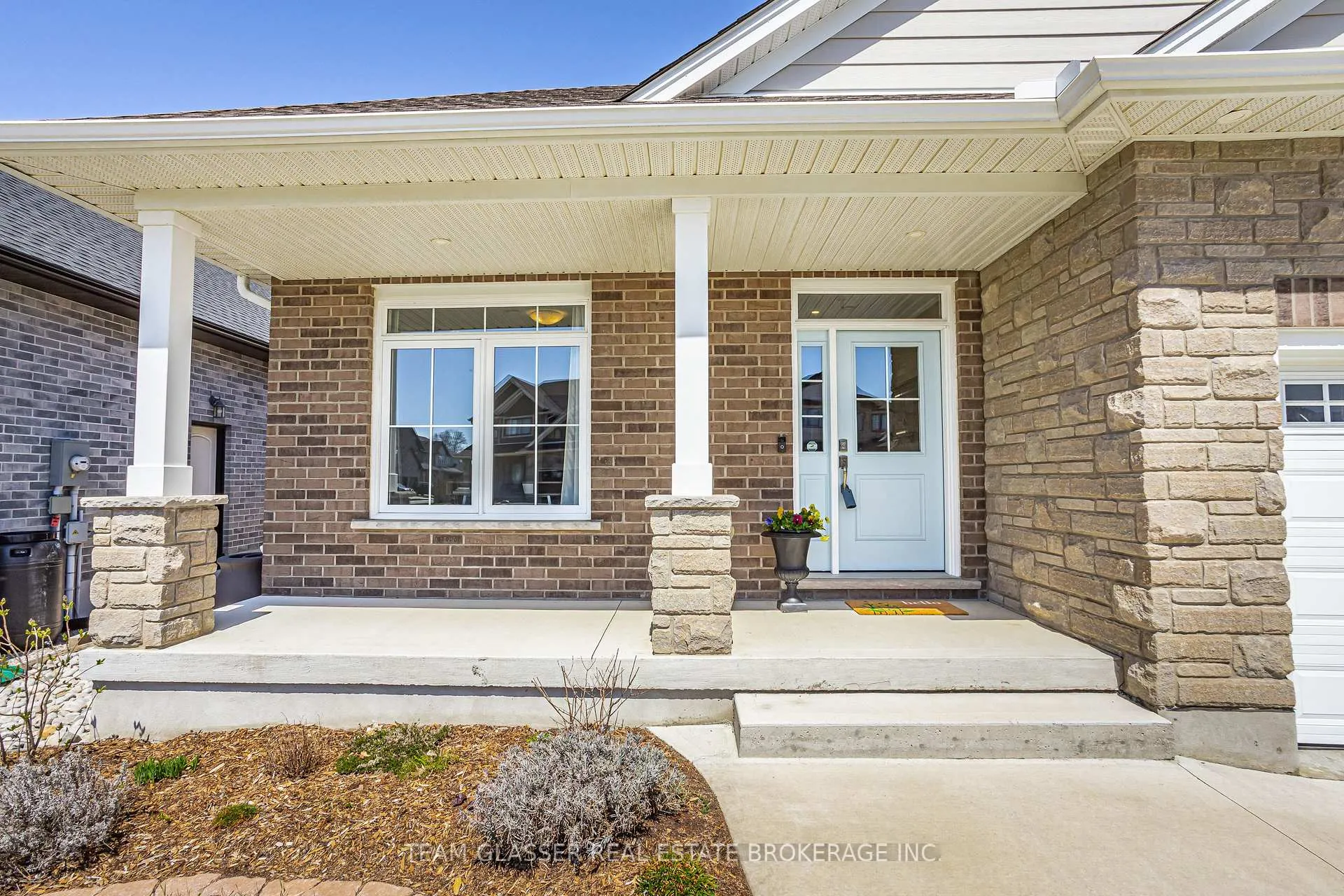 Photo 5 of 176 Boardwalk Way, Thames Centre, Dorchester — HOMEH