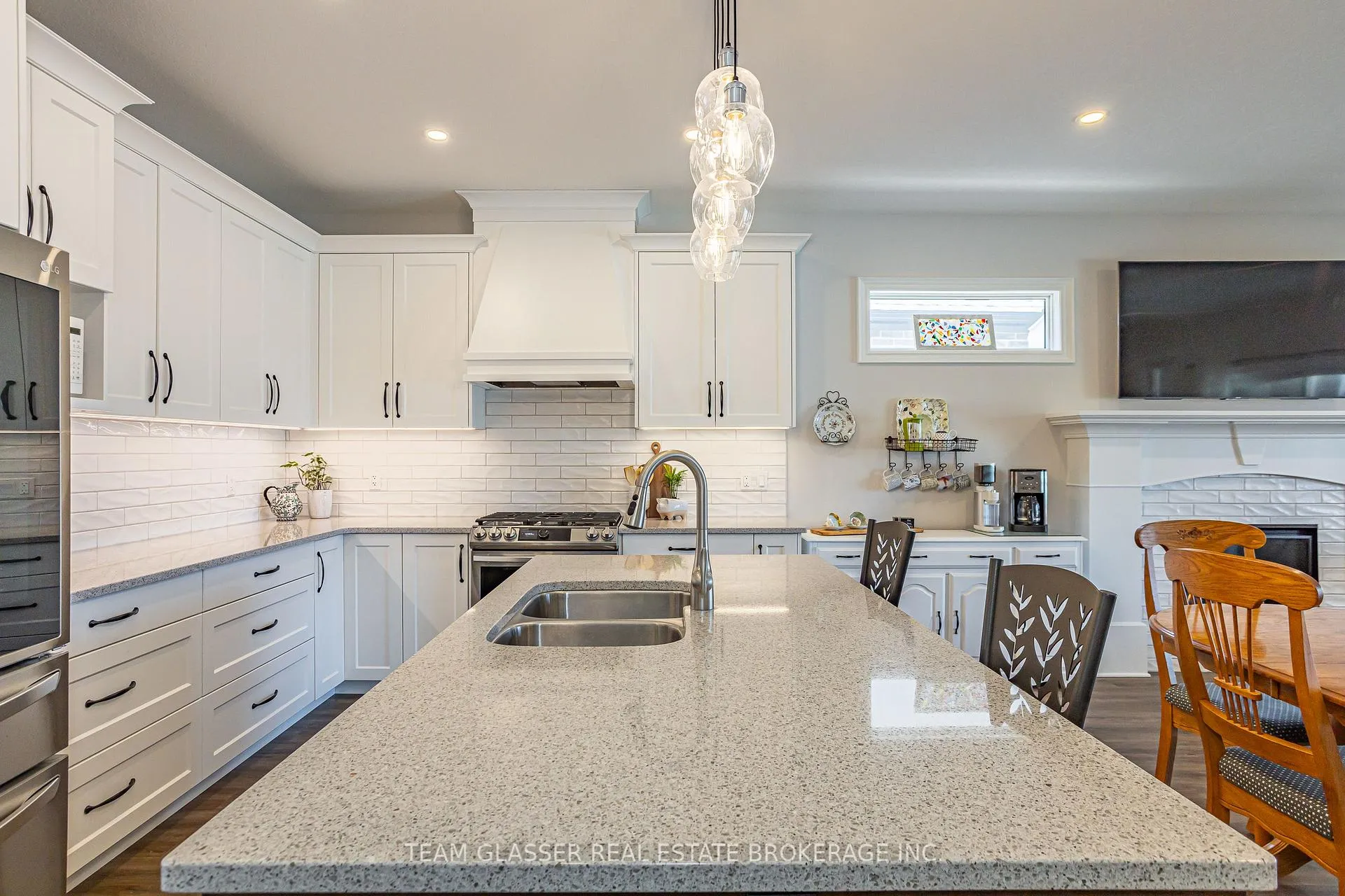Photo 8 of 176 Boardwalk Way, Thames Centre, Dorchester — HOMEH