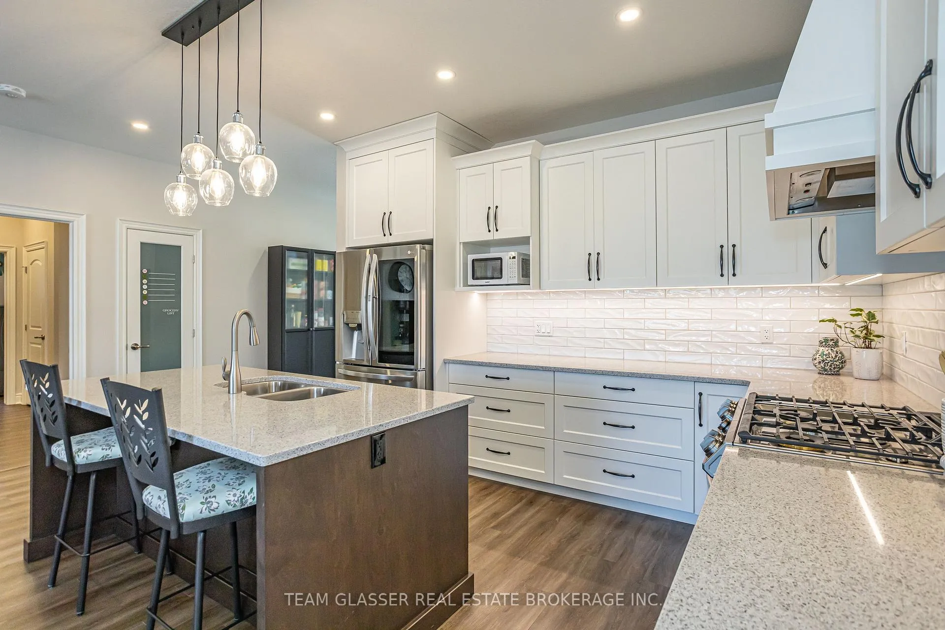 Photo 11 of 176 Boardwalk Way, Thames Centre, Dorchester — HOMEH