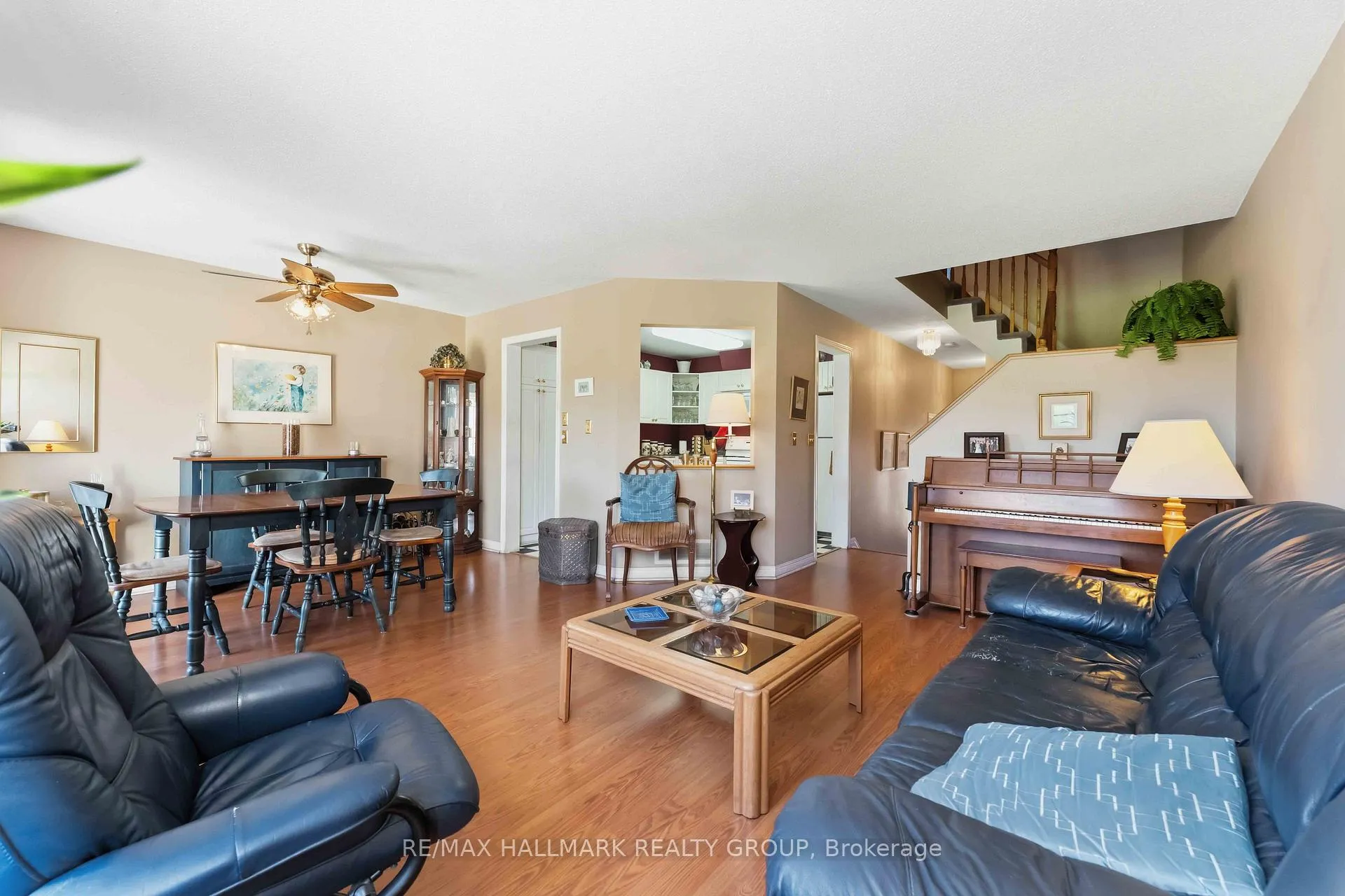 Photo 8 of 30 Sonata Place, Ottawa, Riverview Park — HOMEH