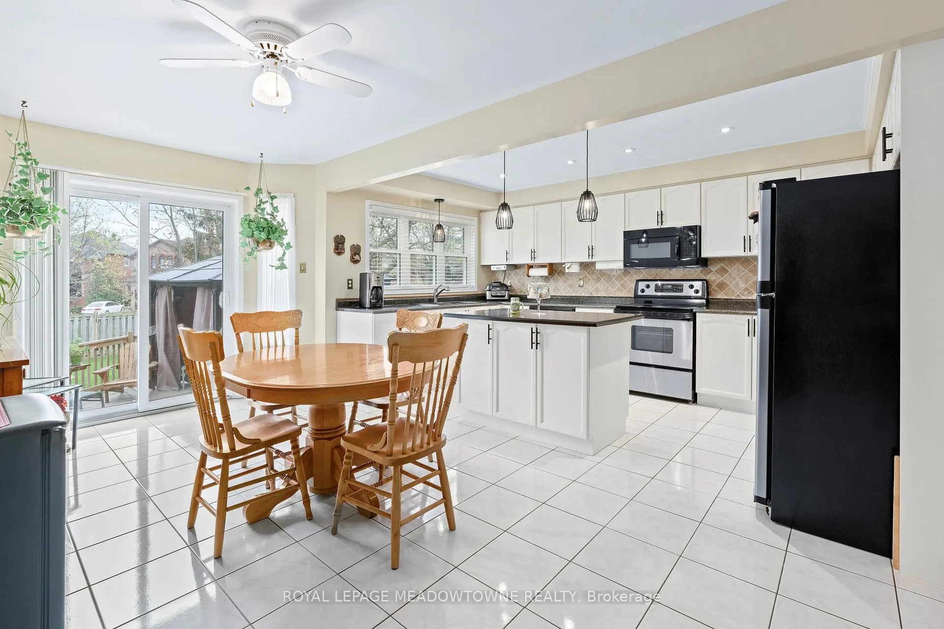 Photo 14 of 14212 Argyll Road, Halton Hills, Georgetown — HOMEH