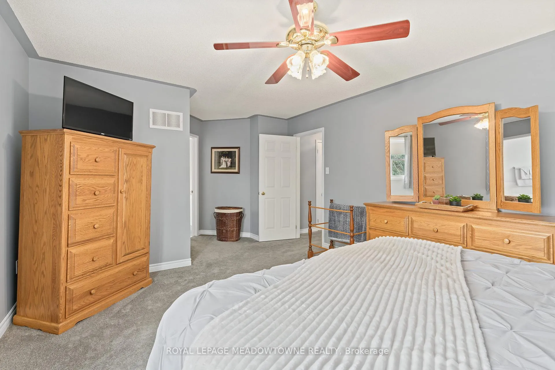 Photo 24 of 14212 Argyll Road, Halton Hills, Georgetown — HOMEH