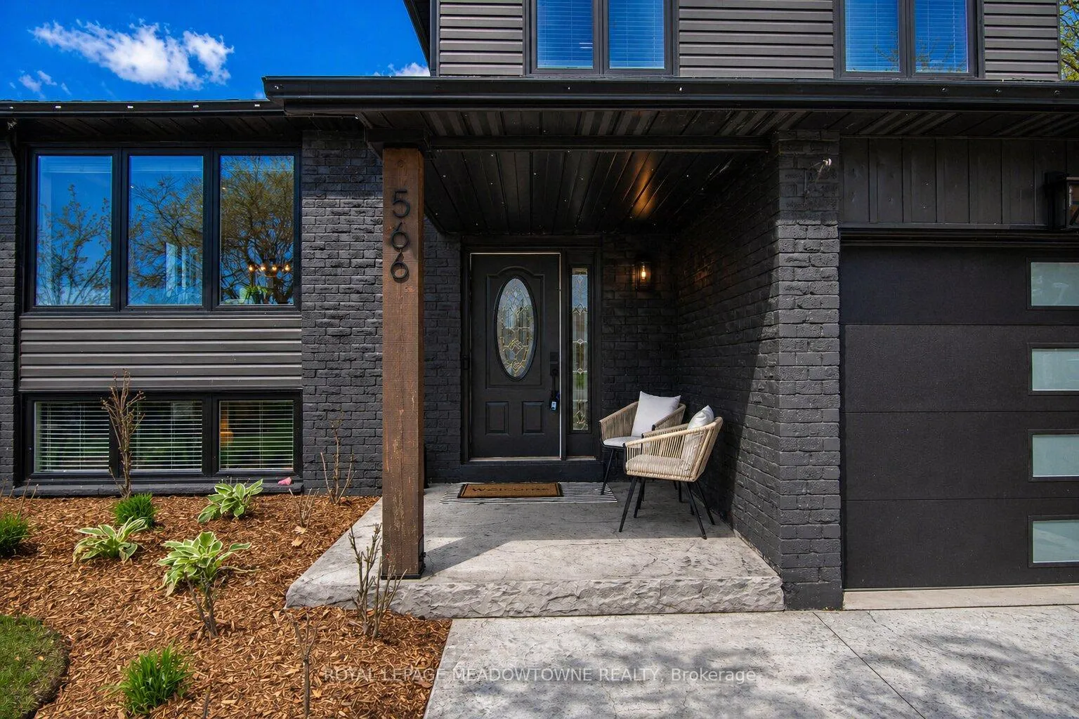 Photo 2 of 566 Moorelands Crescent, Milton, Timberlea — HOMEH